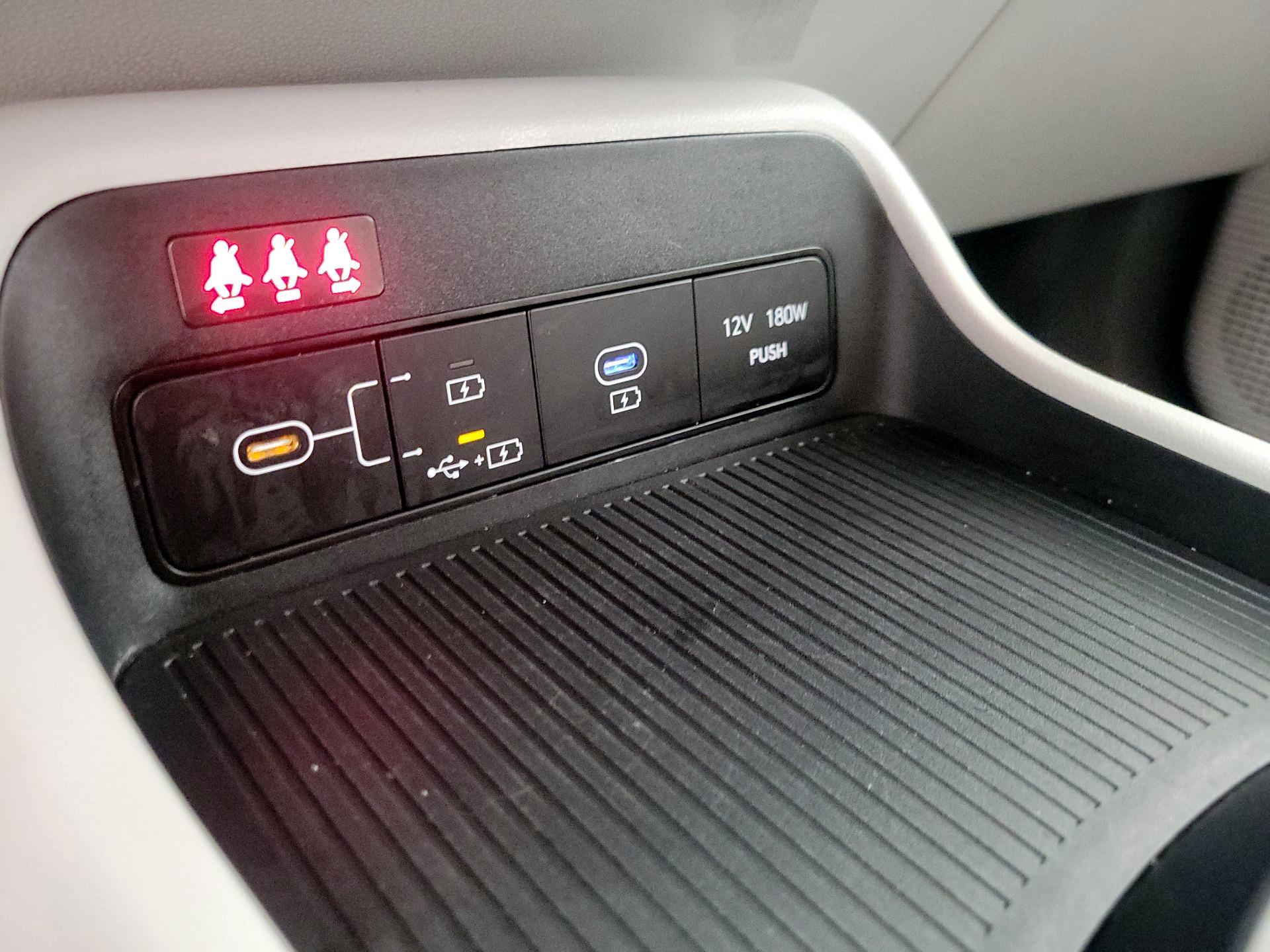 Thumbnail: 2025 Hyundai Kona - 18