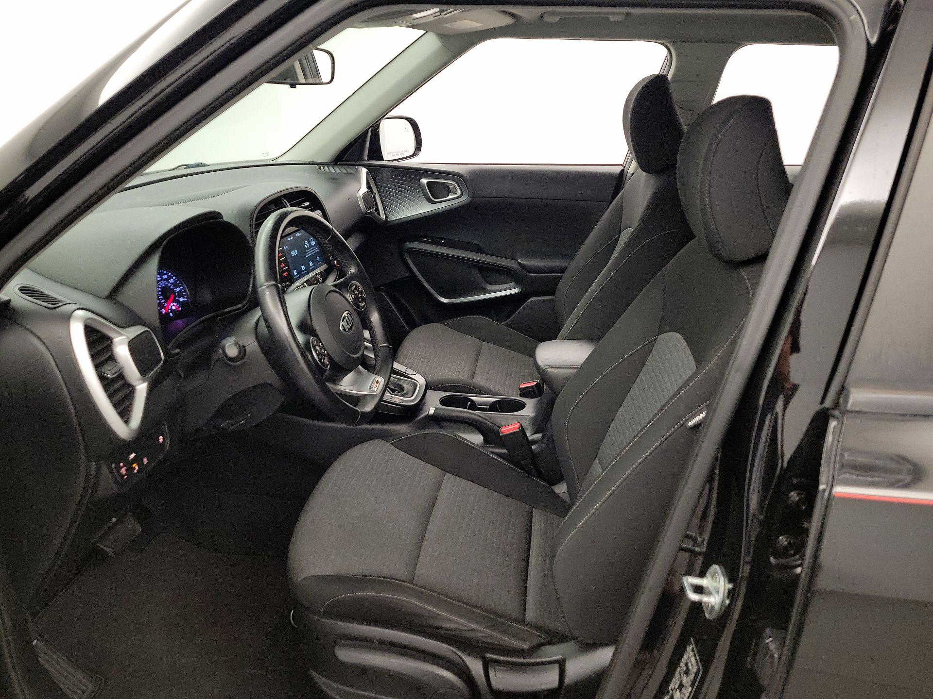 Thumbnail: 2021 Kia Soul - 11