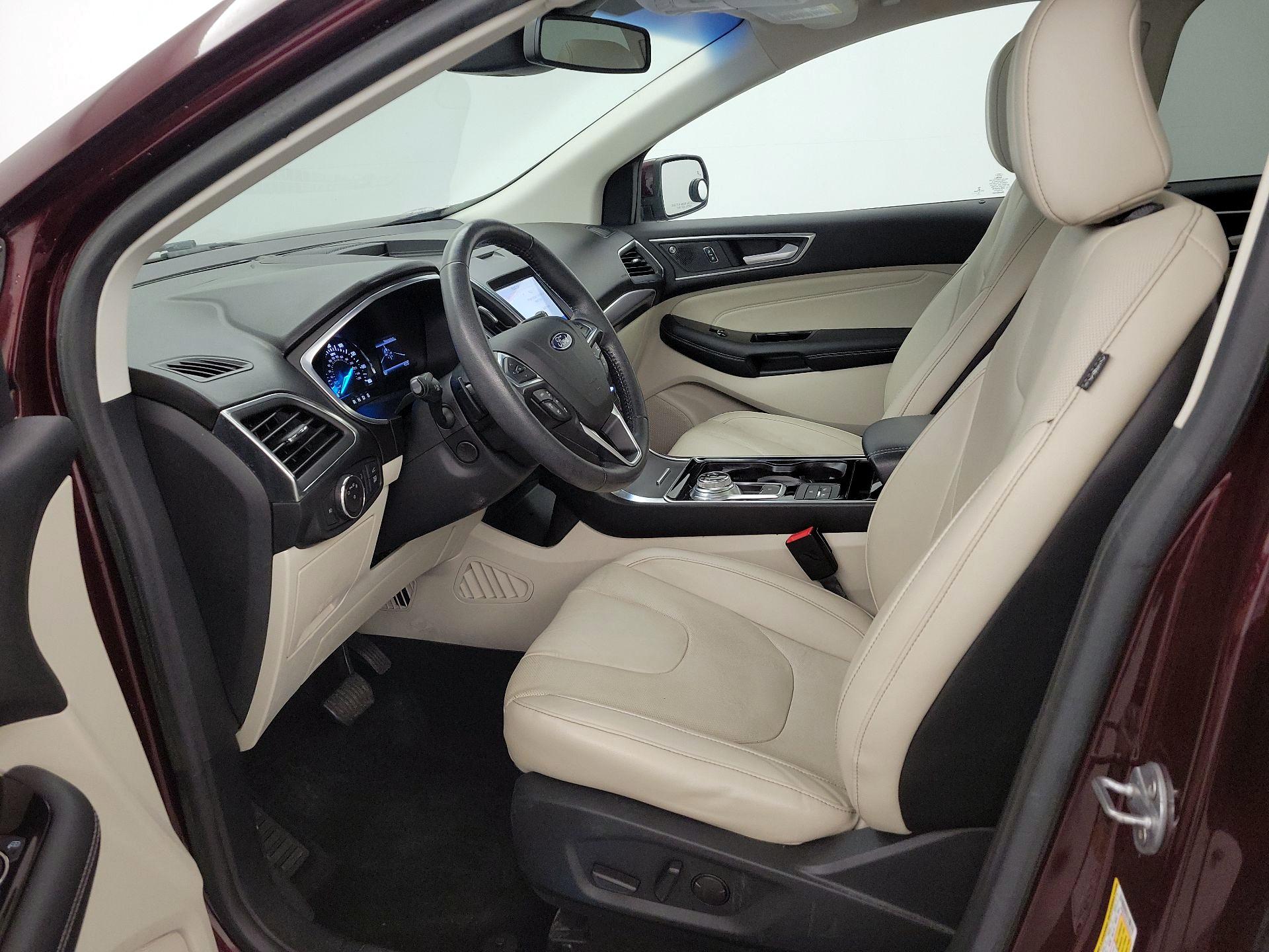 Thumbnail: 2020 Ford Edge - 11