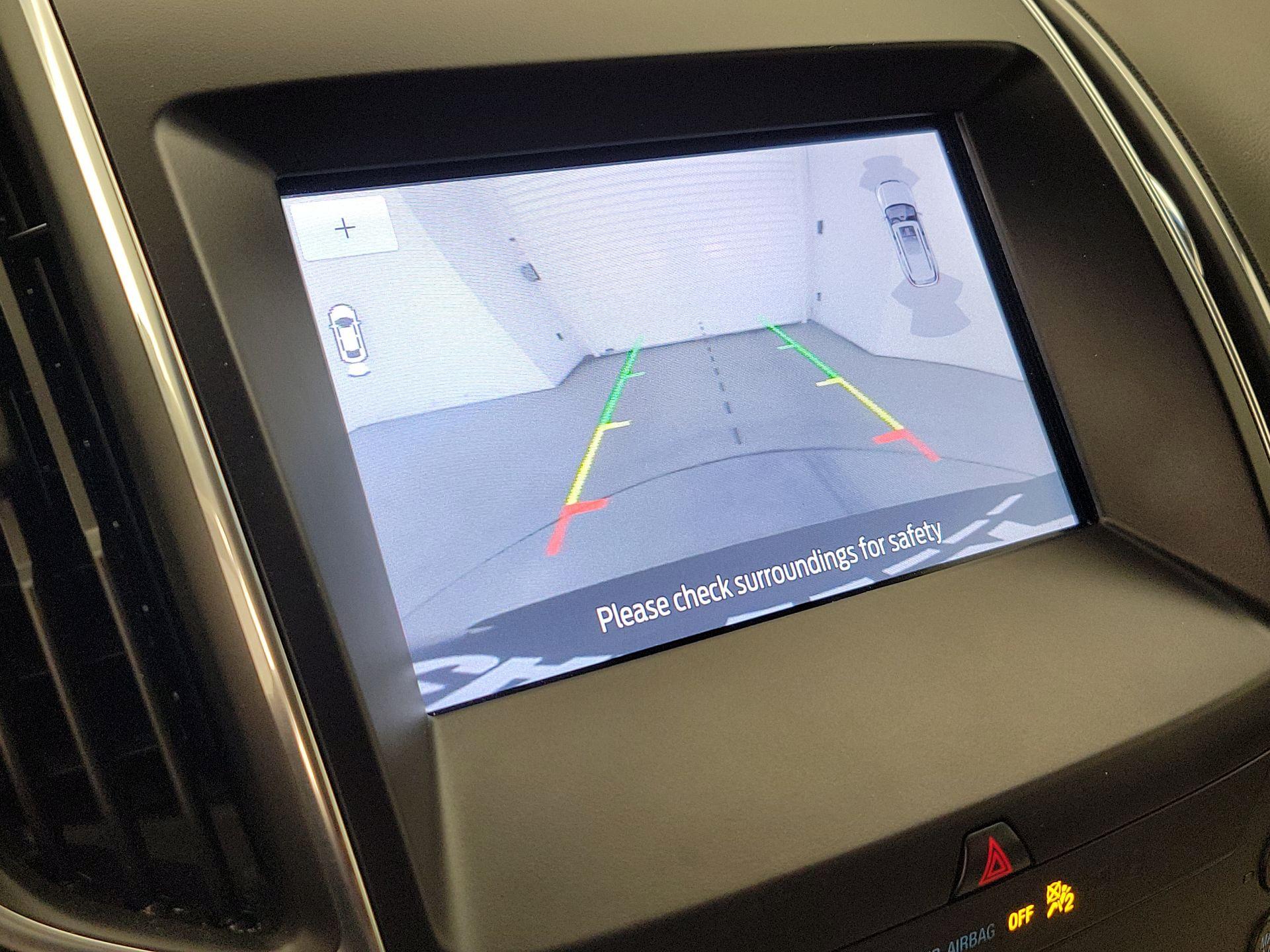 Thumbnail: 2020 Ford Edge - 15