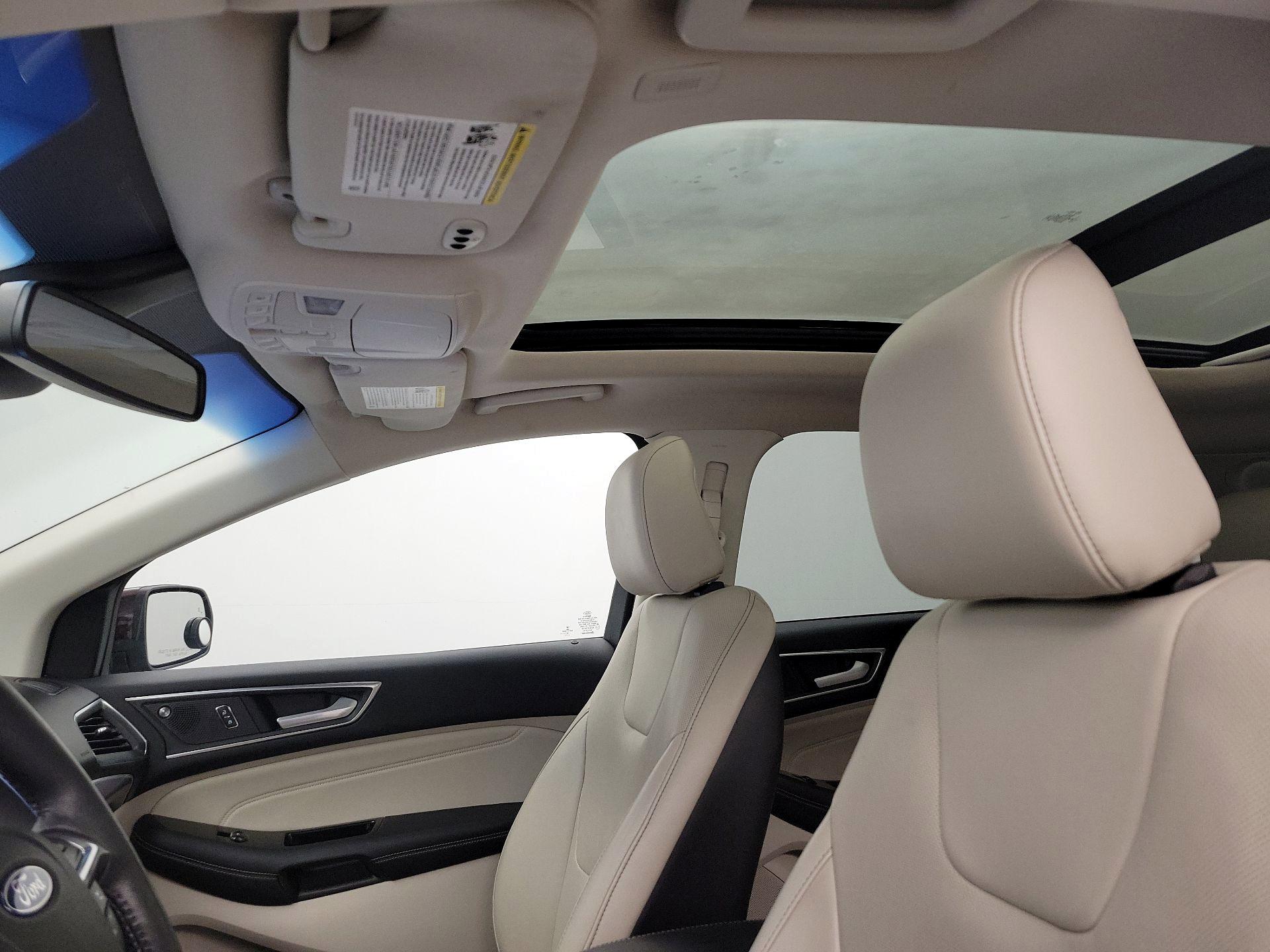 Thumbnail: 2020 Ford Edge - 20