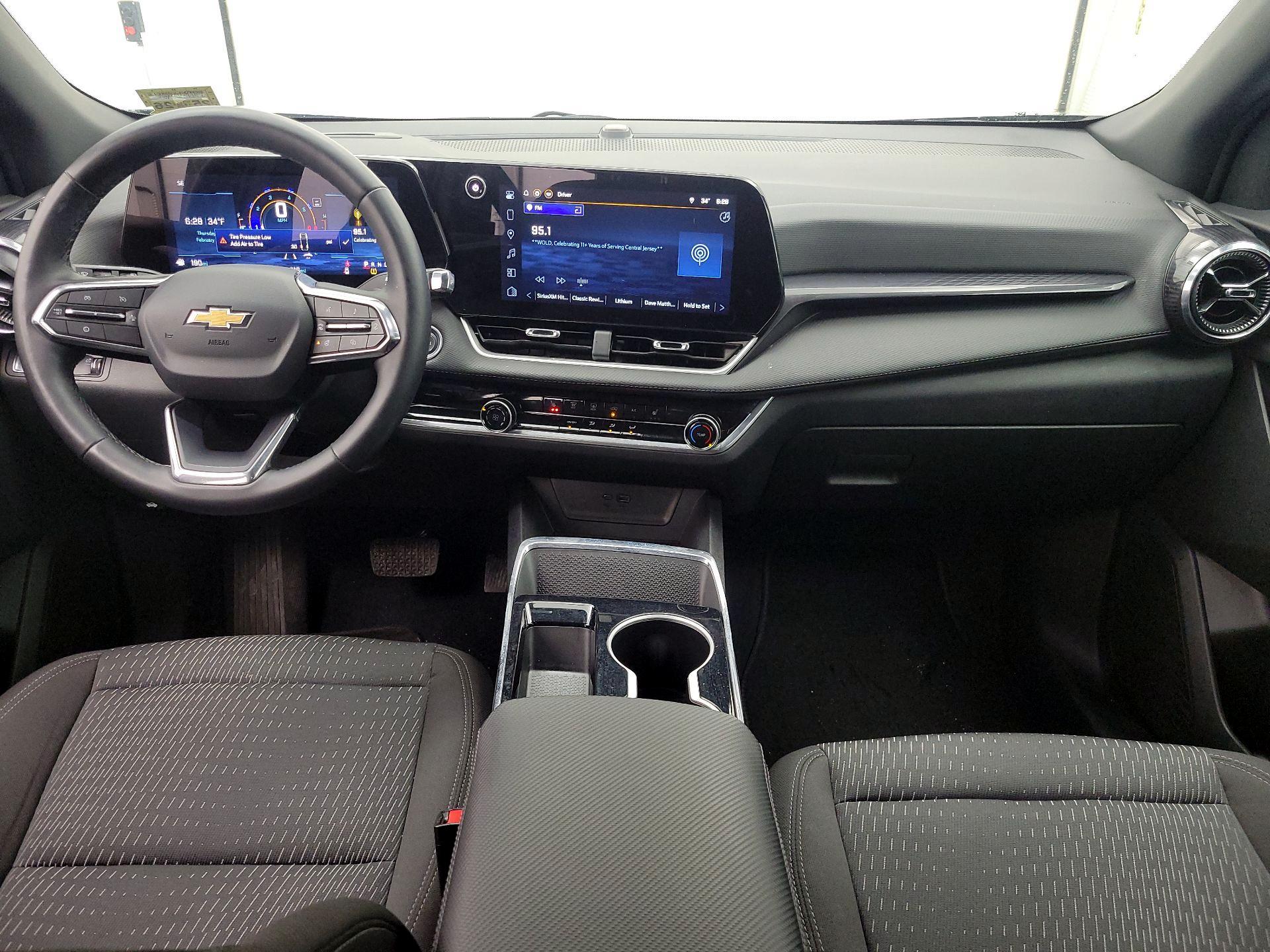 Thumbnail: 2025 Chevrolet Equinox - 9