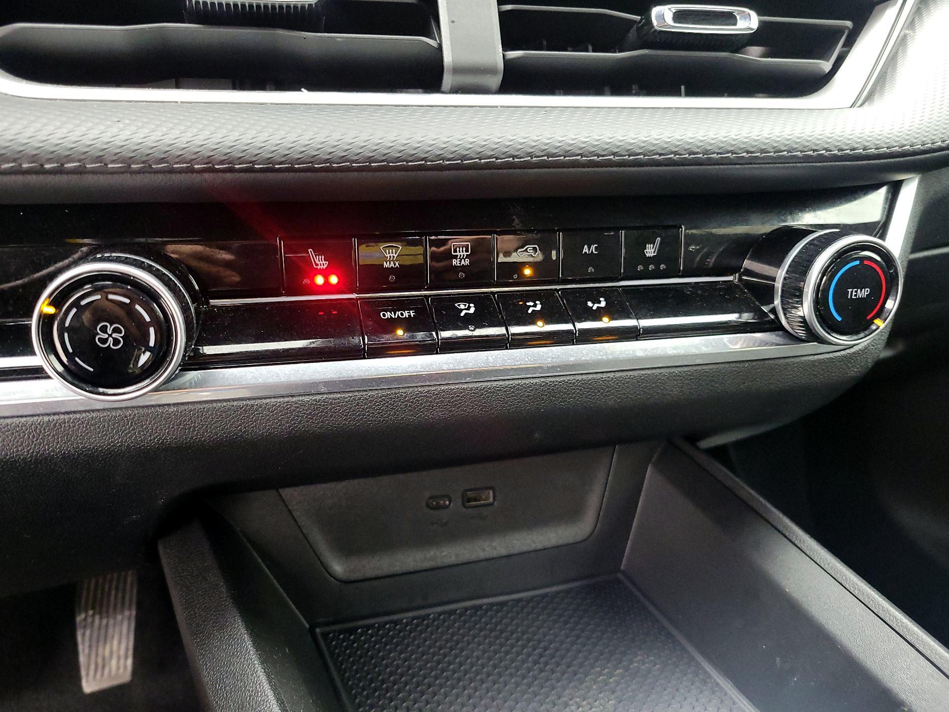 Thumbnail: 2025 Chevrolet Equinox - 16