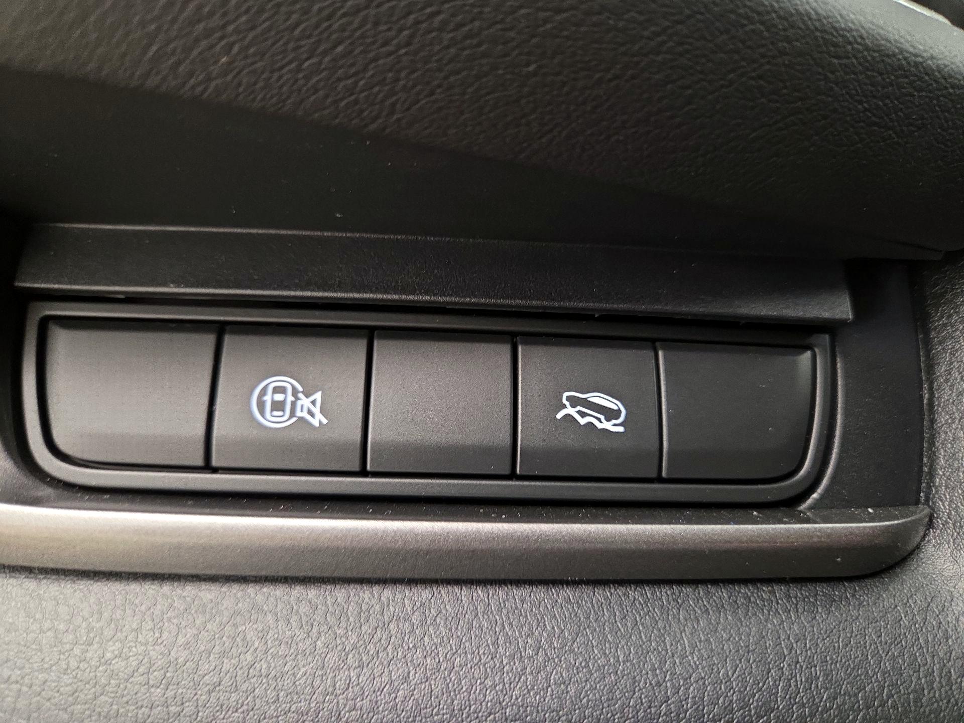 Thumbnail: 2025 Mazda CX-30 - 13