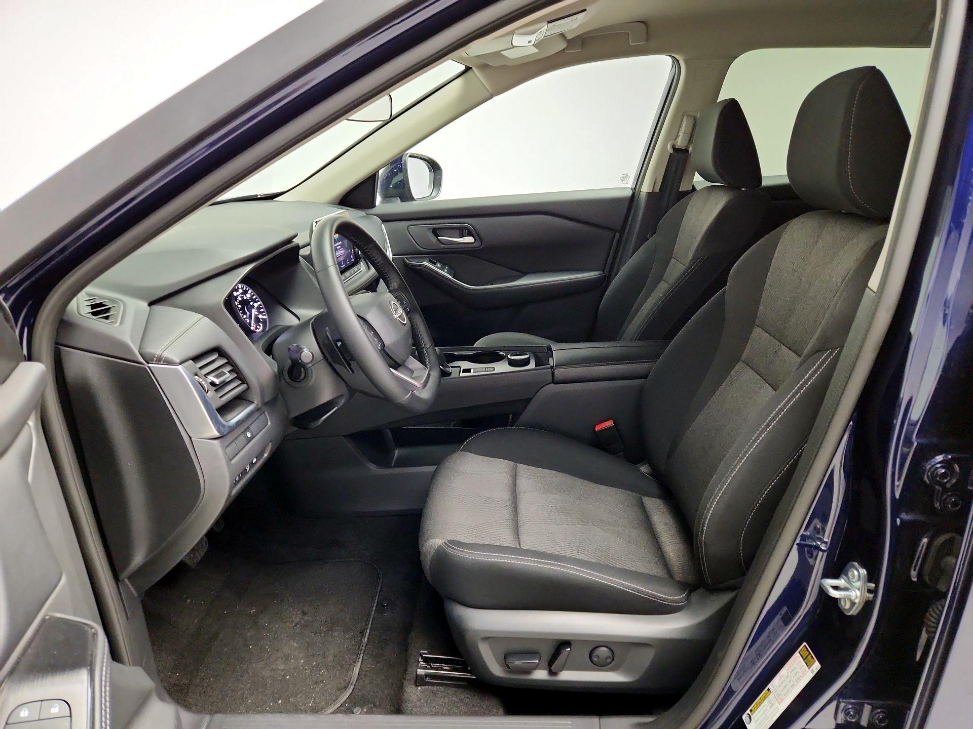 Thumbnail: 2025 Nissan Rogue - 11