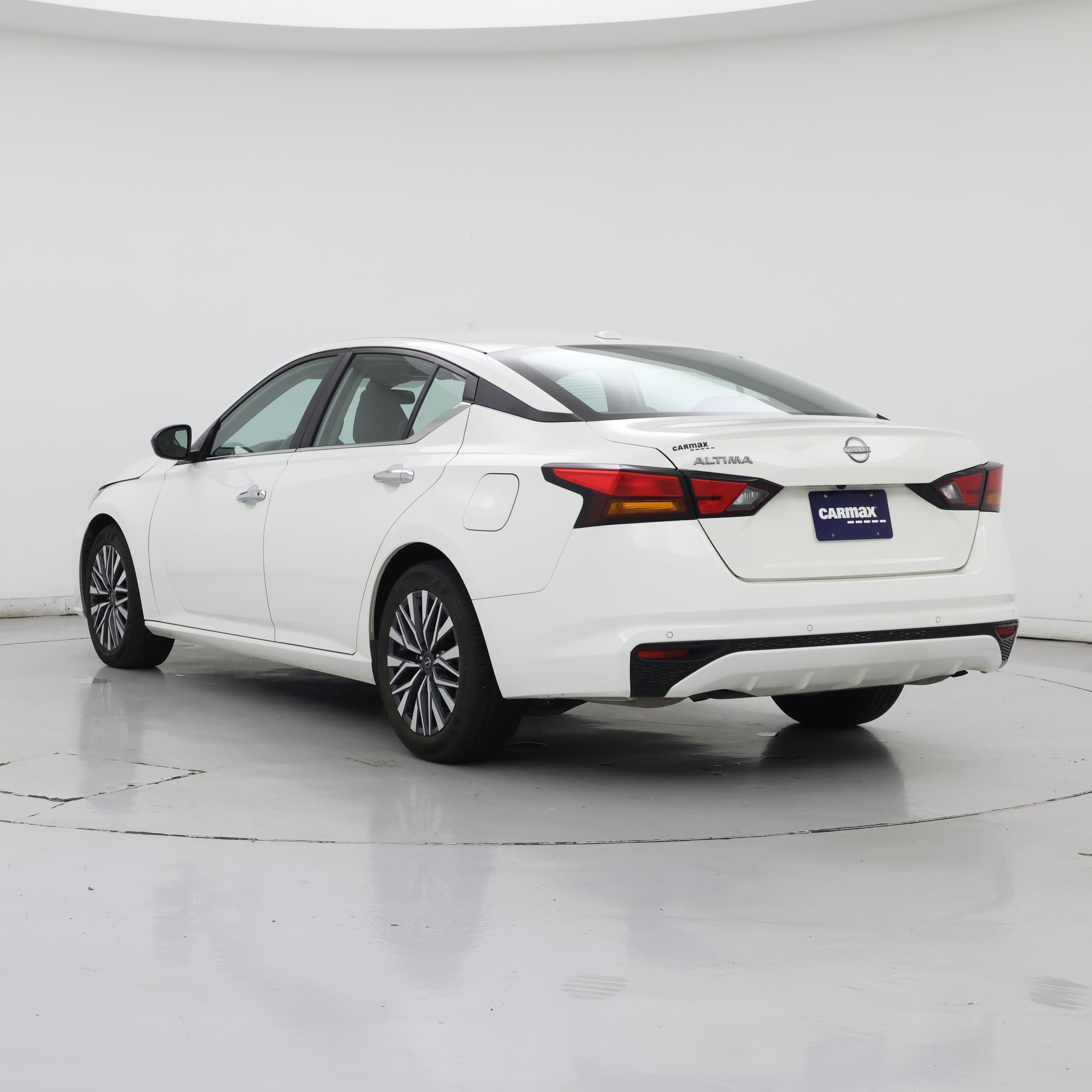 Thumbnail: 2025 Nissan Altima - 2