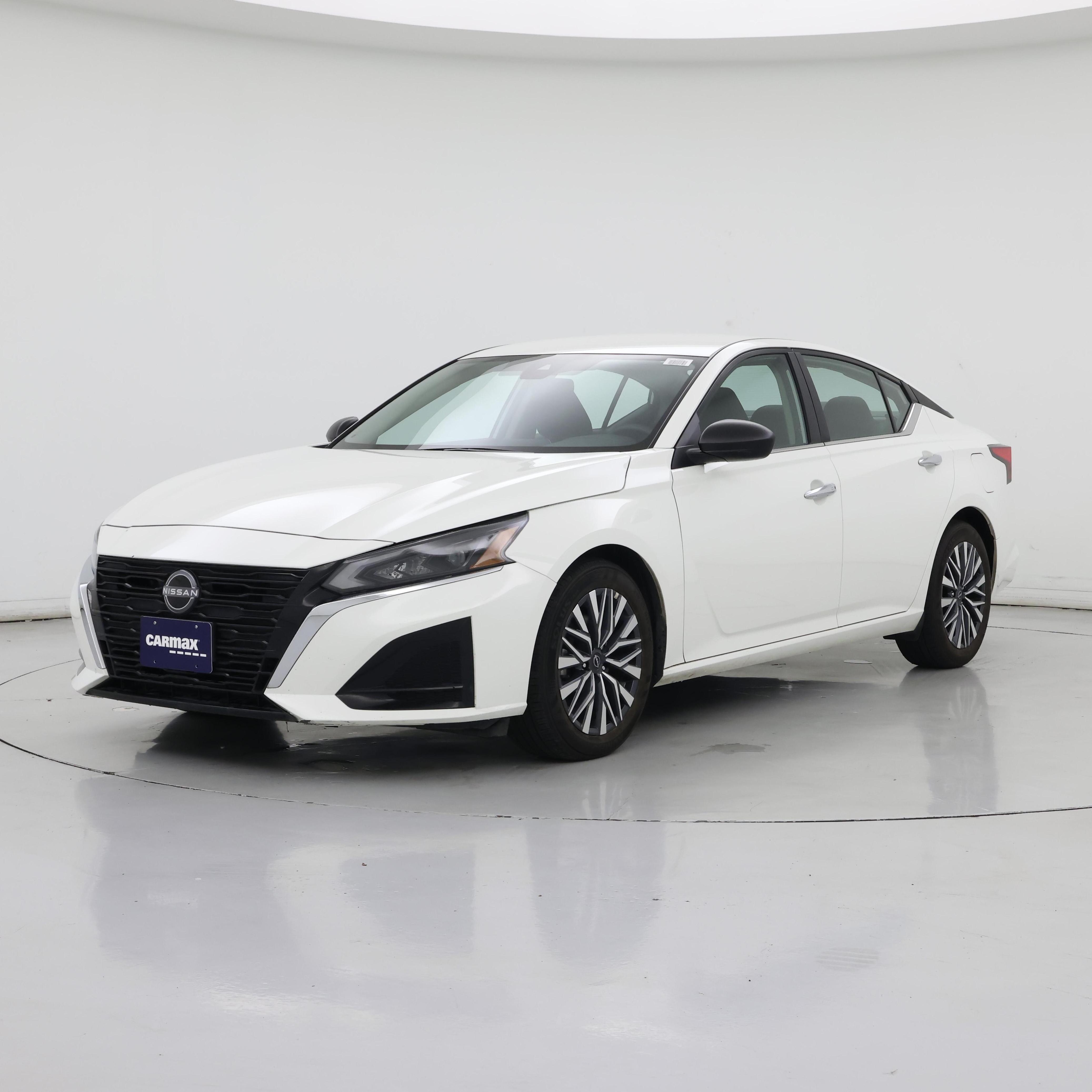 Thumbnail: 2025 Nissan Altima - 4