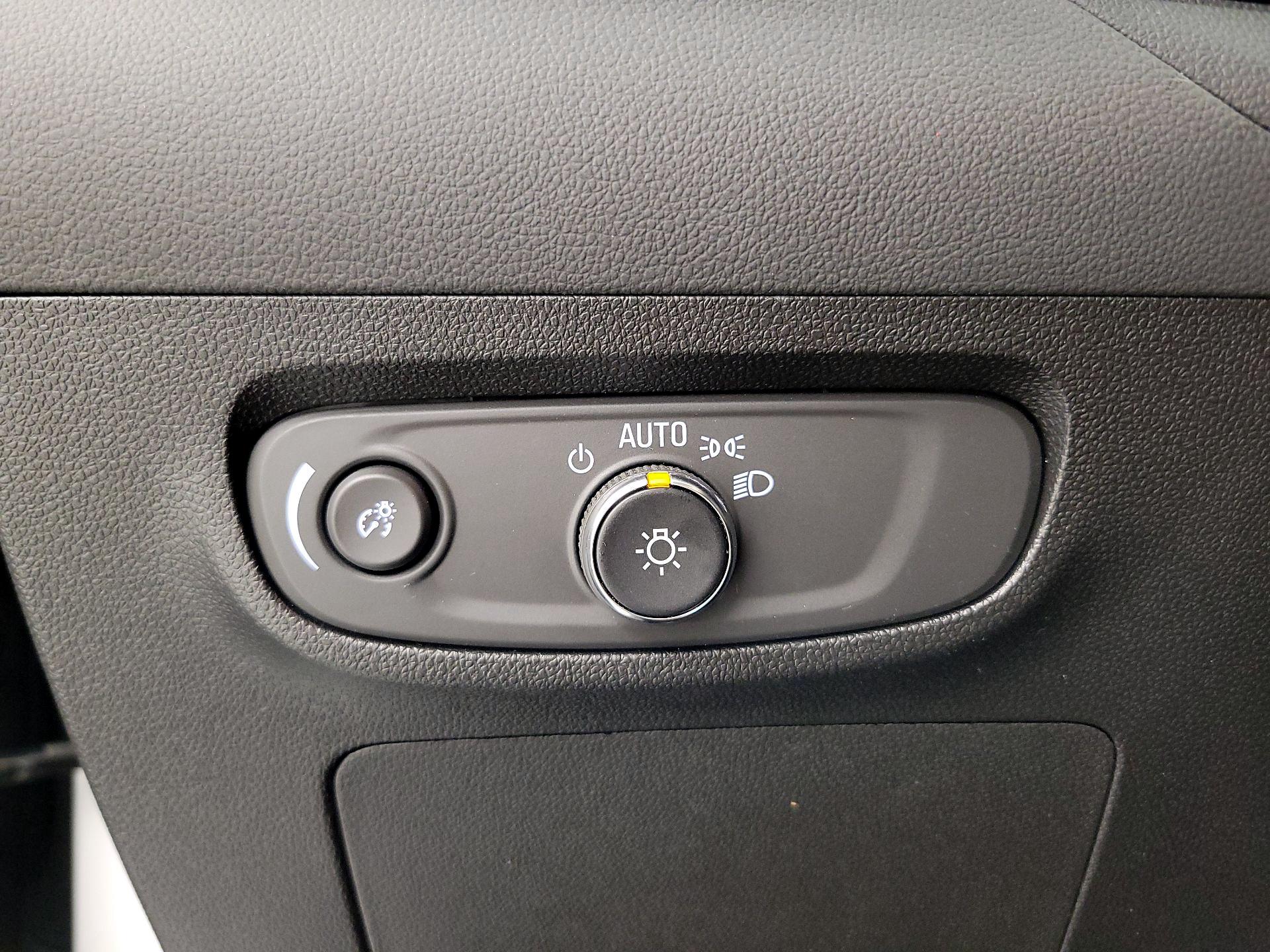 Thumbnail: 2025 Buick Encore GX - 13