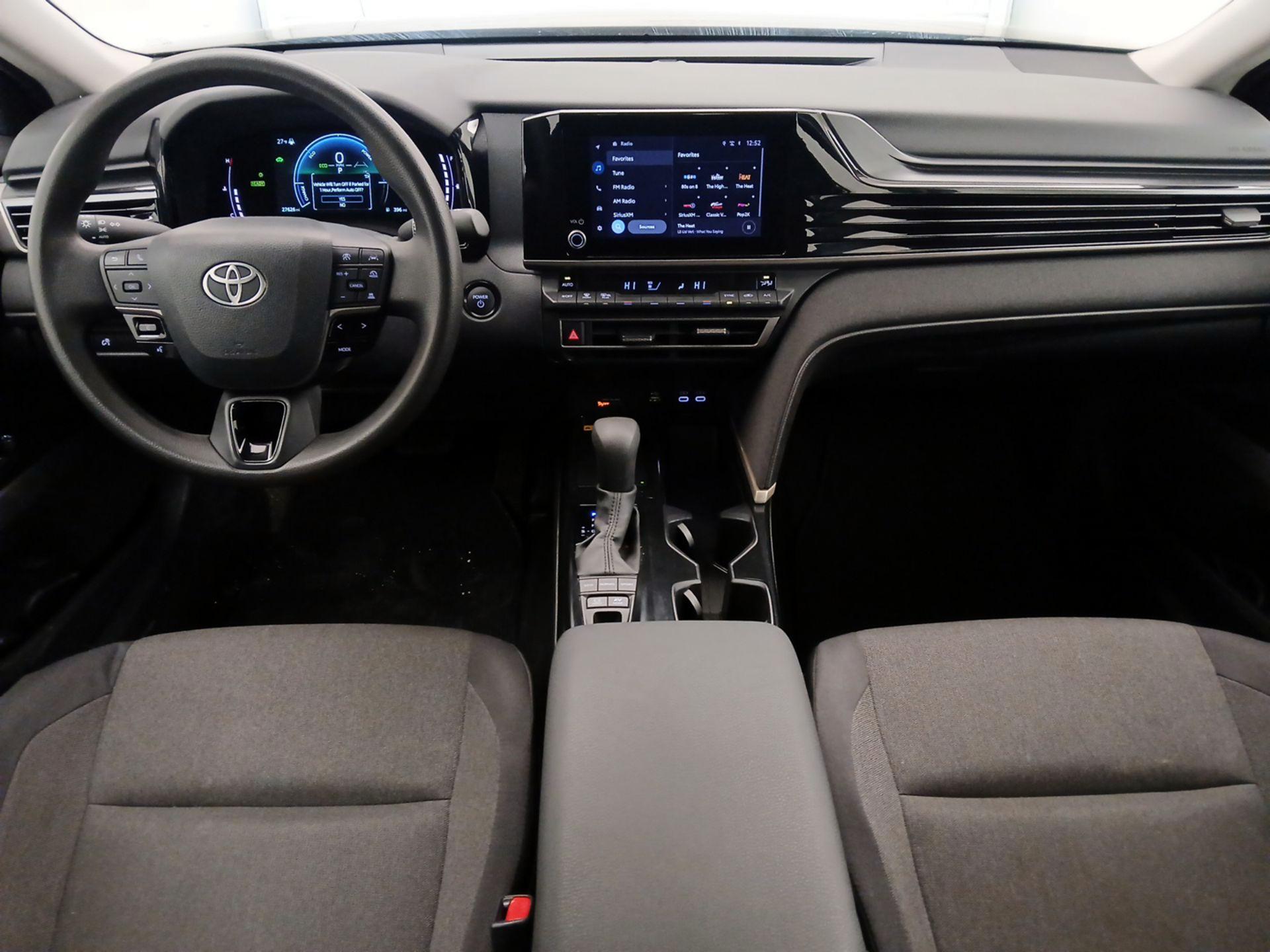 Thumbnail: 2025 Toyota Camry - 9