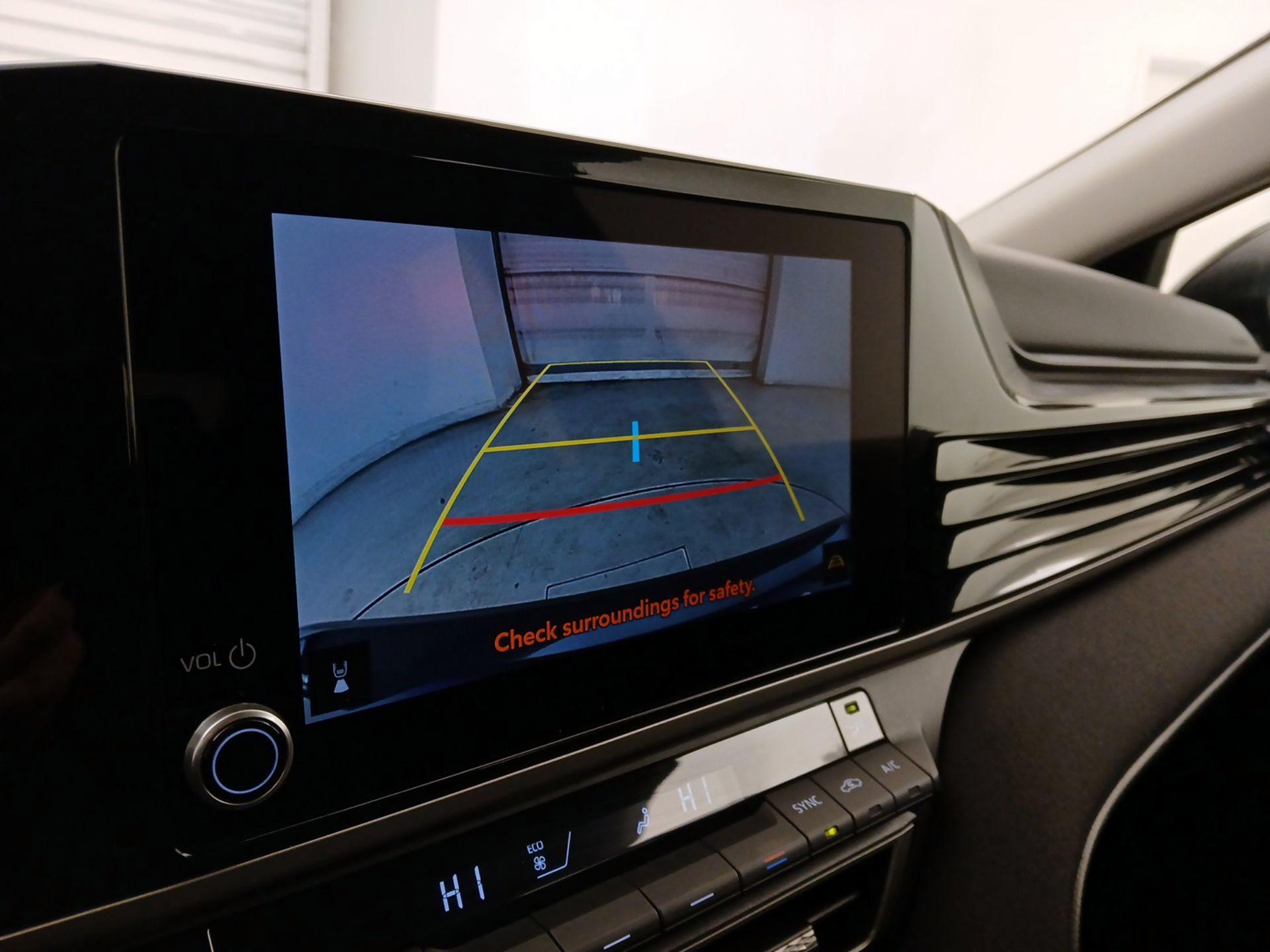 Thumbnail: 2025 Toyota Camry - 14