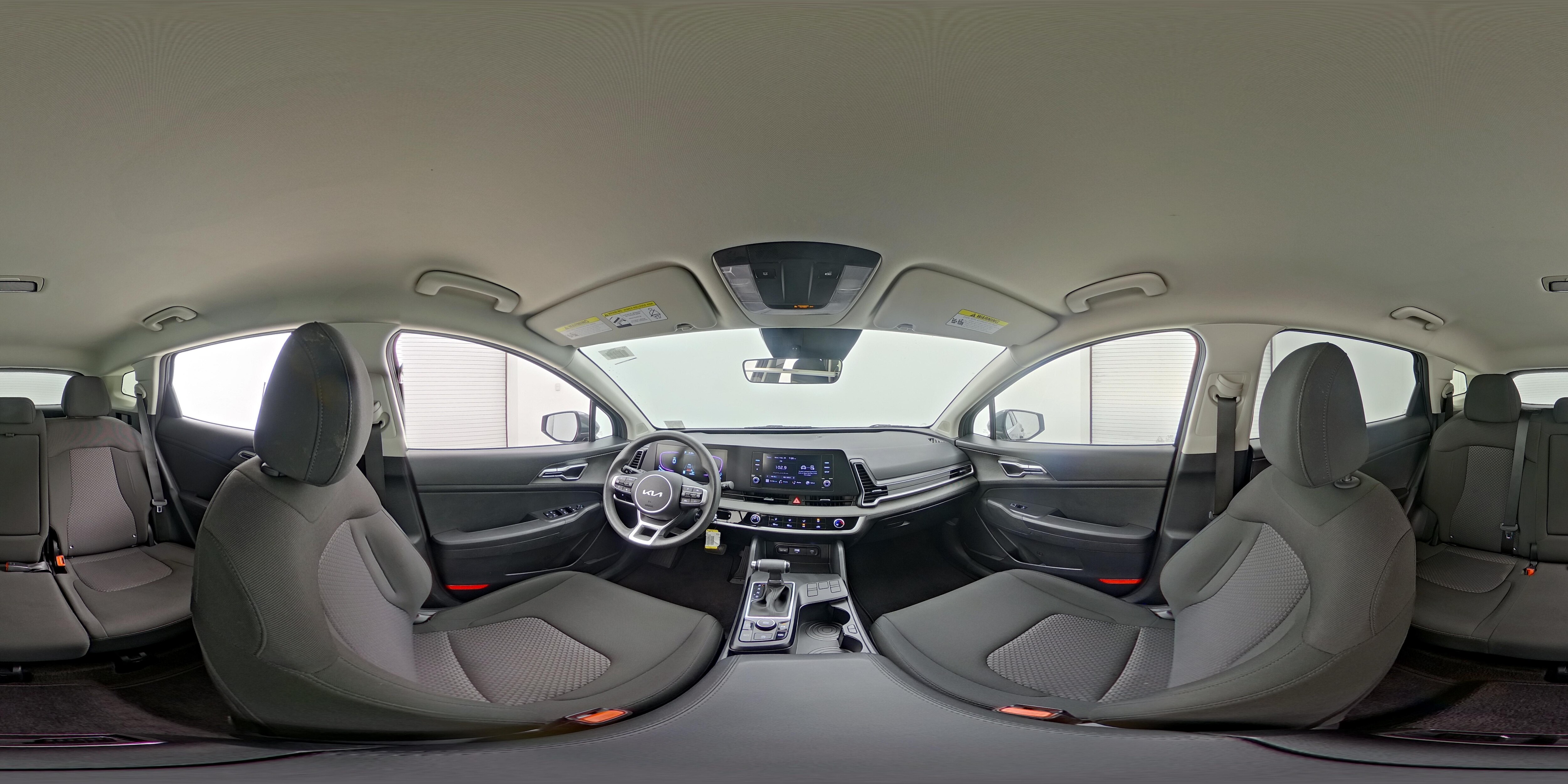 2025 Kia Sportage LX - Photo 24