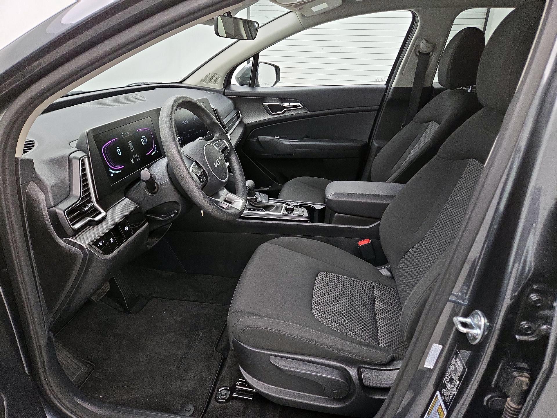 Thumbnail: 2025 Kia Sportage - 11