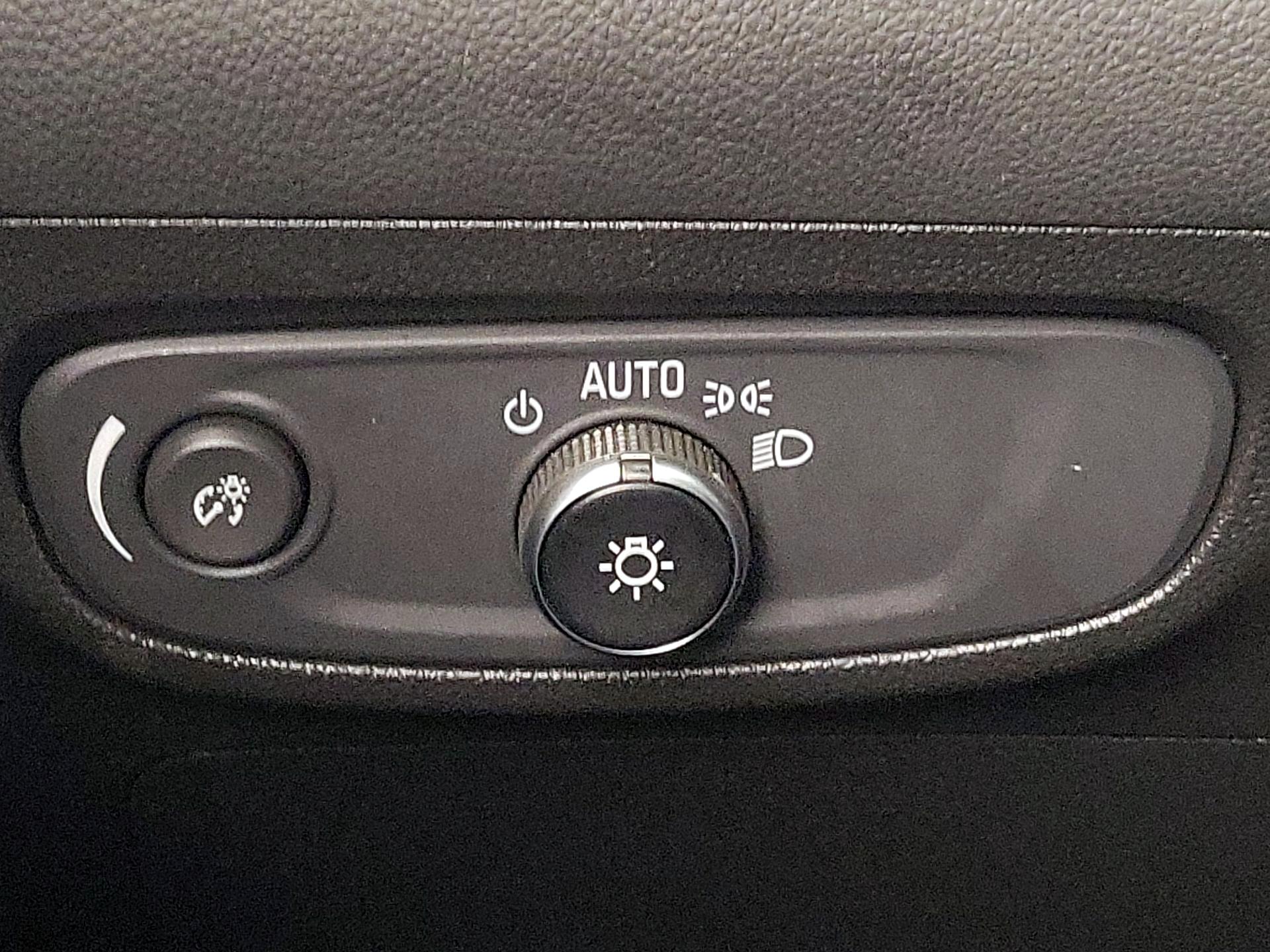 Thumbnail: 2025 Buick Encore GX - 13