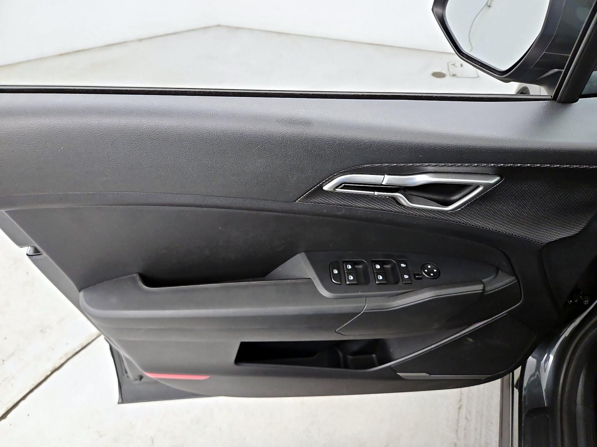 Thumbnail: 2025 Kia Sportage - 12