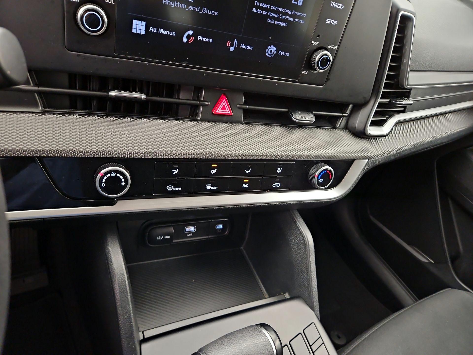 Thumbnail: 2025 Kia Sportage - 16