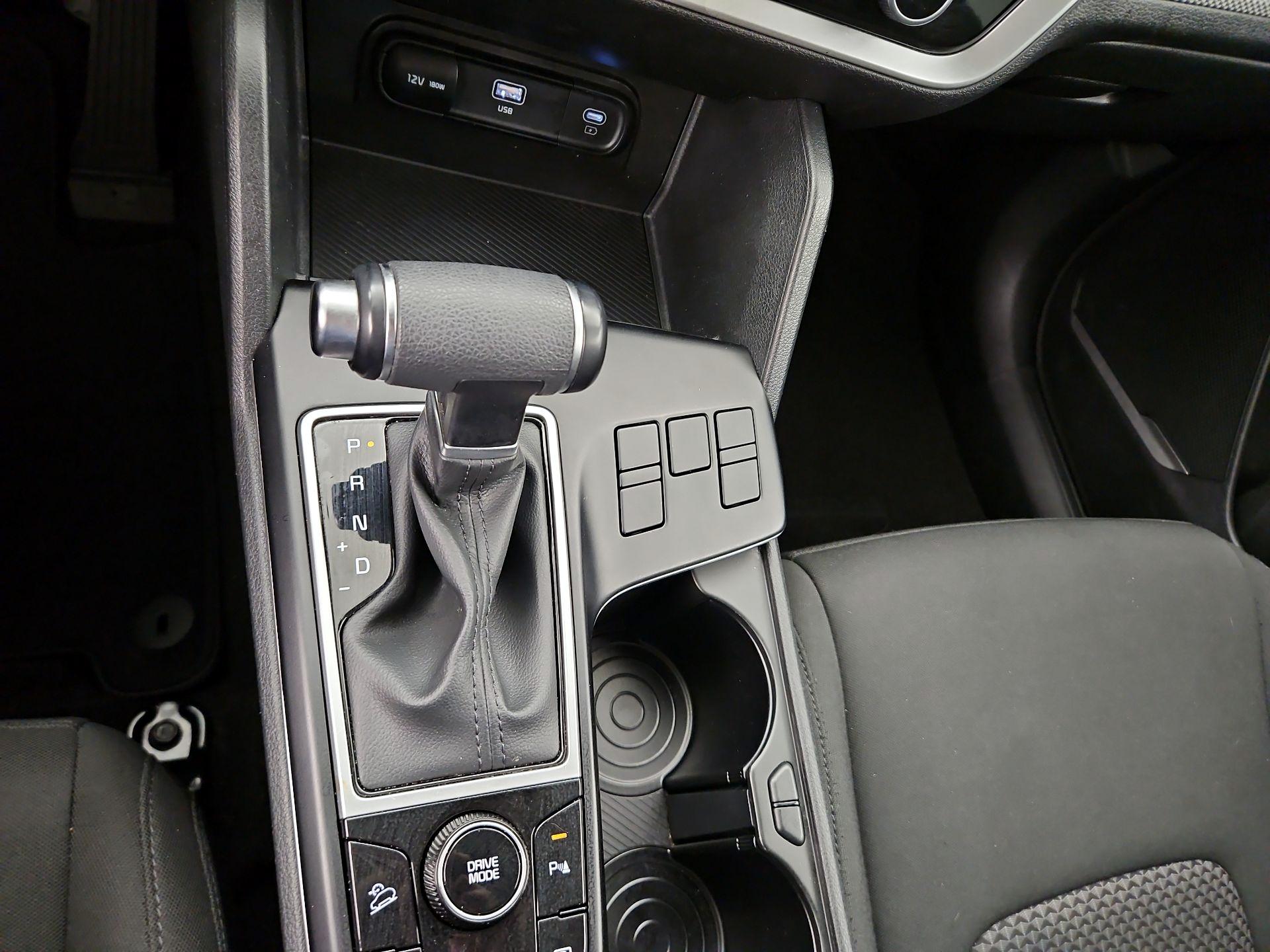 Thumbnail: 2025 Kia Sportage - 17