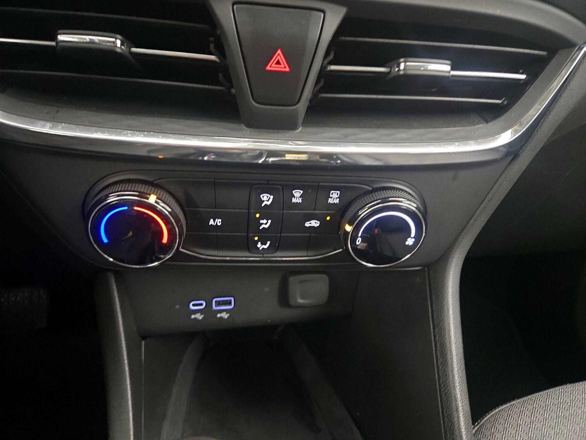 Thumbnail: 2025 Buick Encore GX - 16