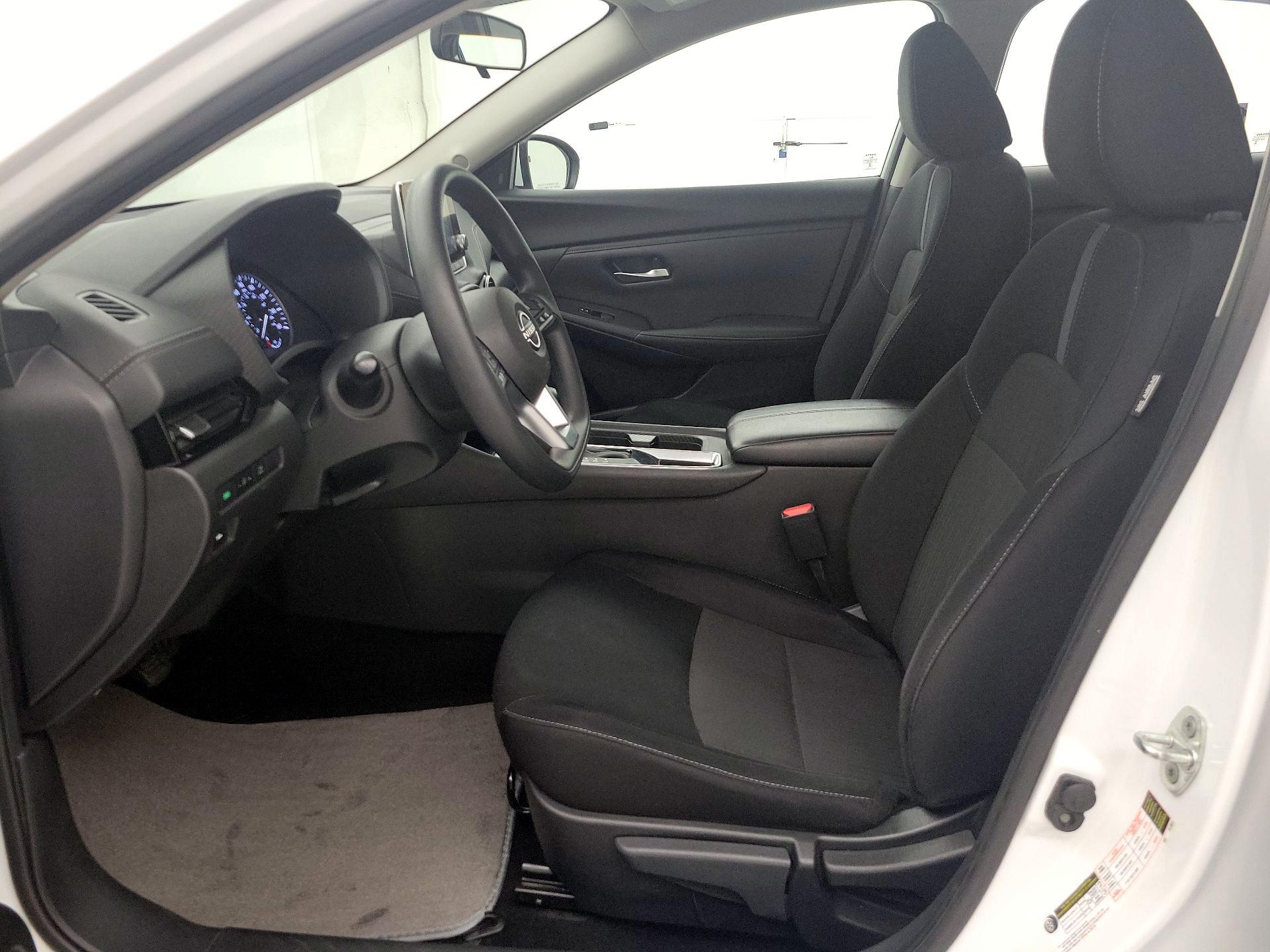 Thumbnail: 2024 Nissan Sentra - 11