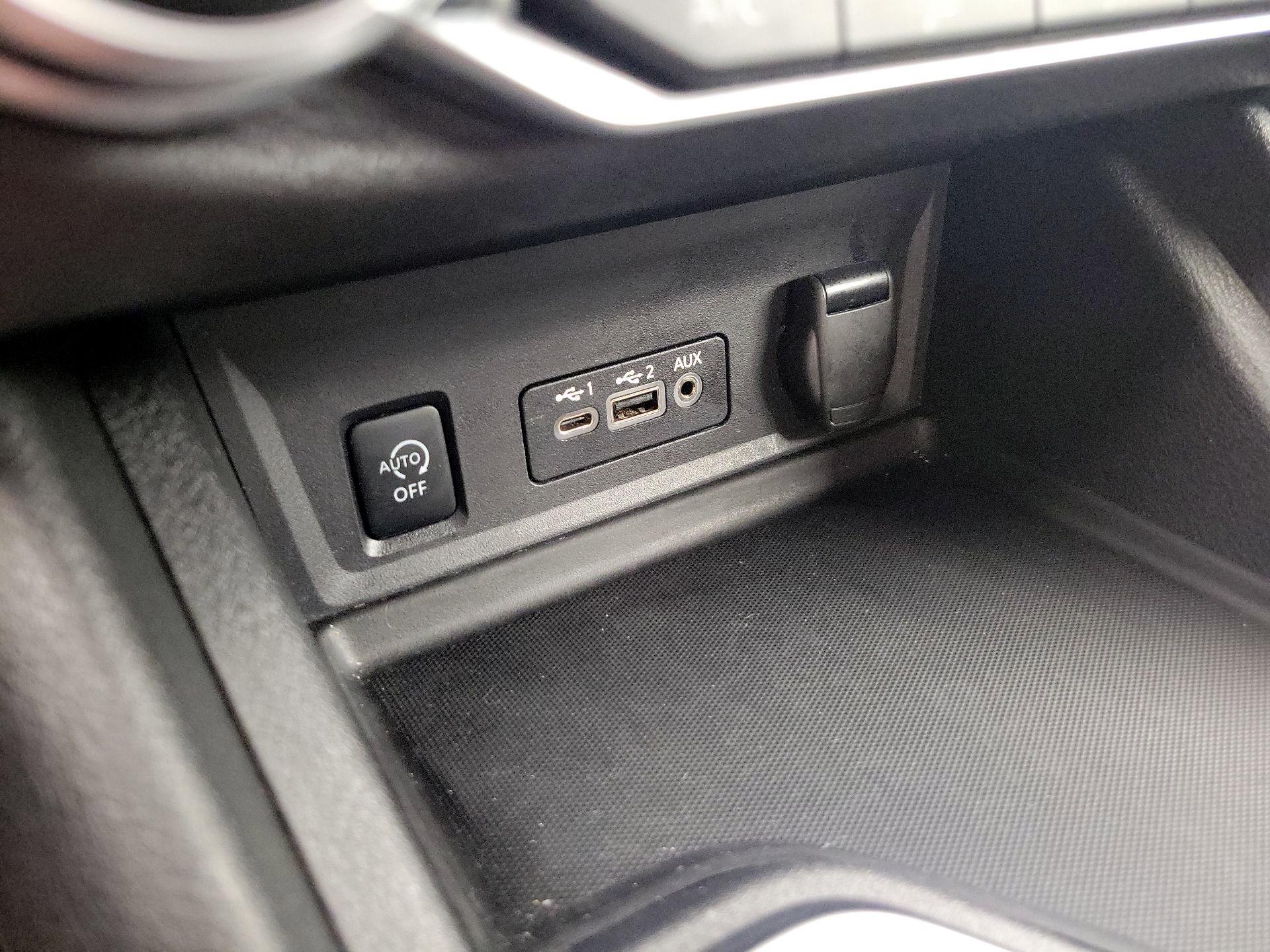 Thumbnail: 2024 Nissan Sentra - 18