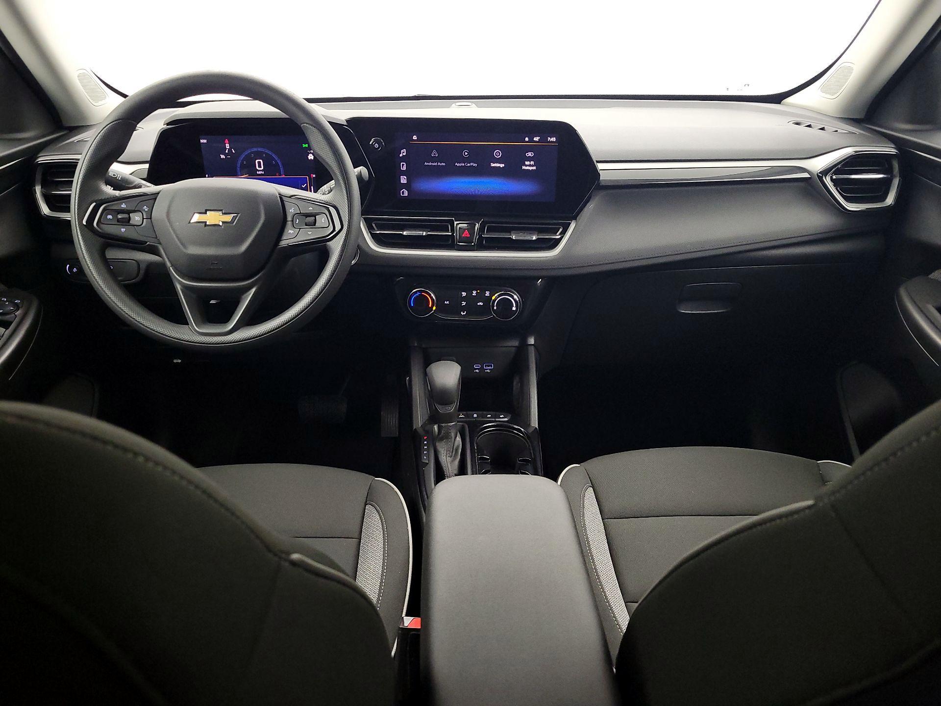 Thumbnail: 2025 Chevrolet TrailBlazer - 9