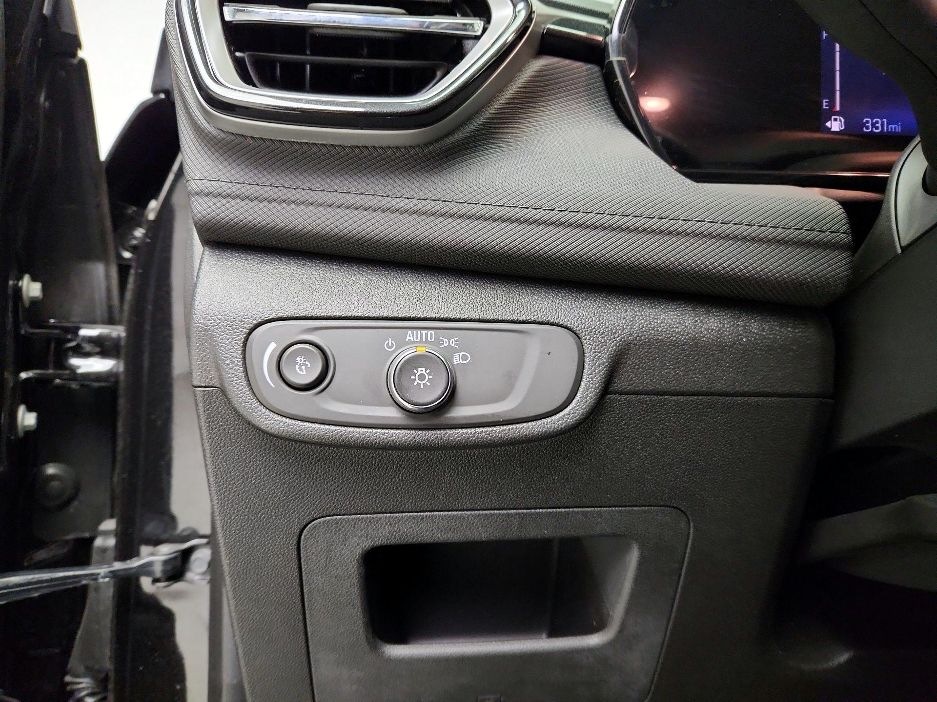 Thumbnail: 2025 Chevrolet TrailBlazer - 13