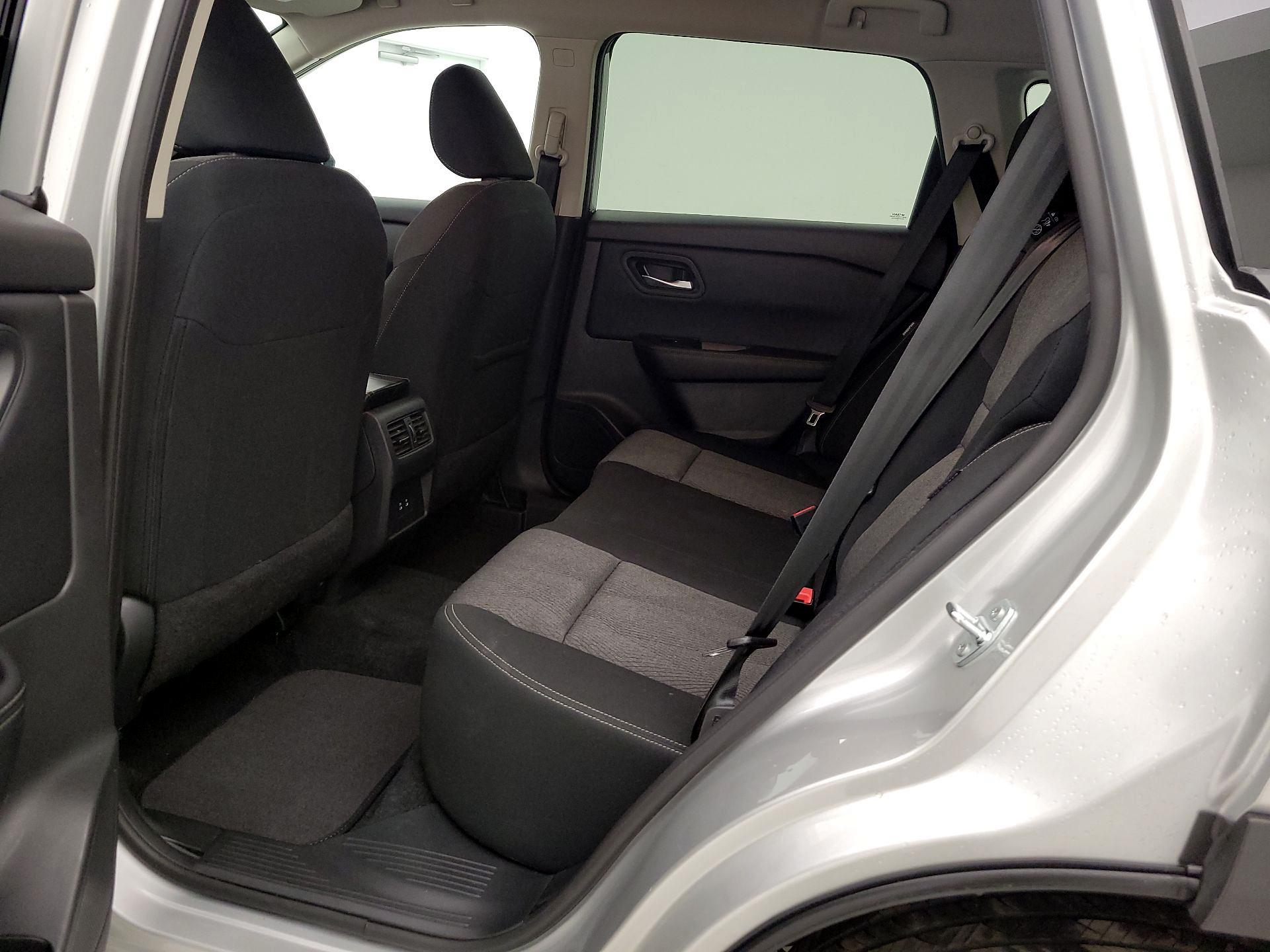 Thumbnail: 2025 Nissan Rogue - 19