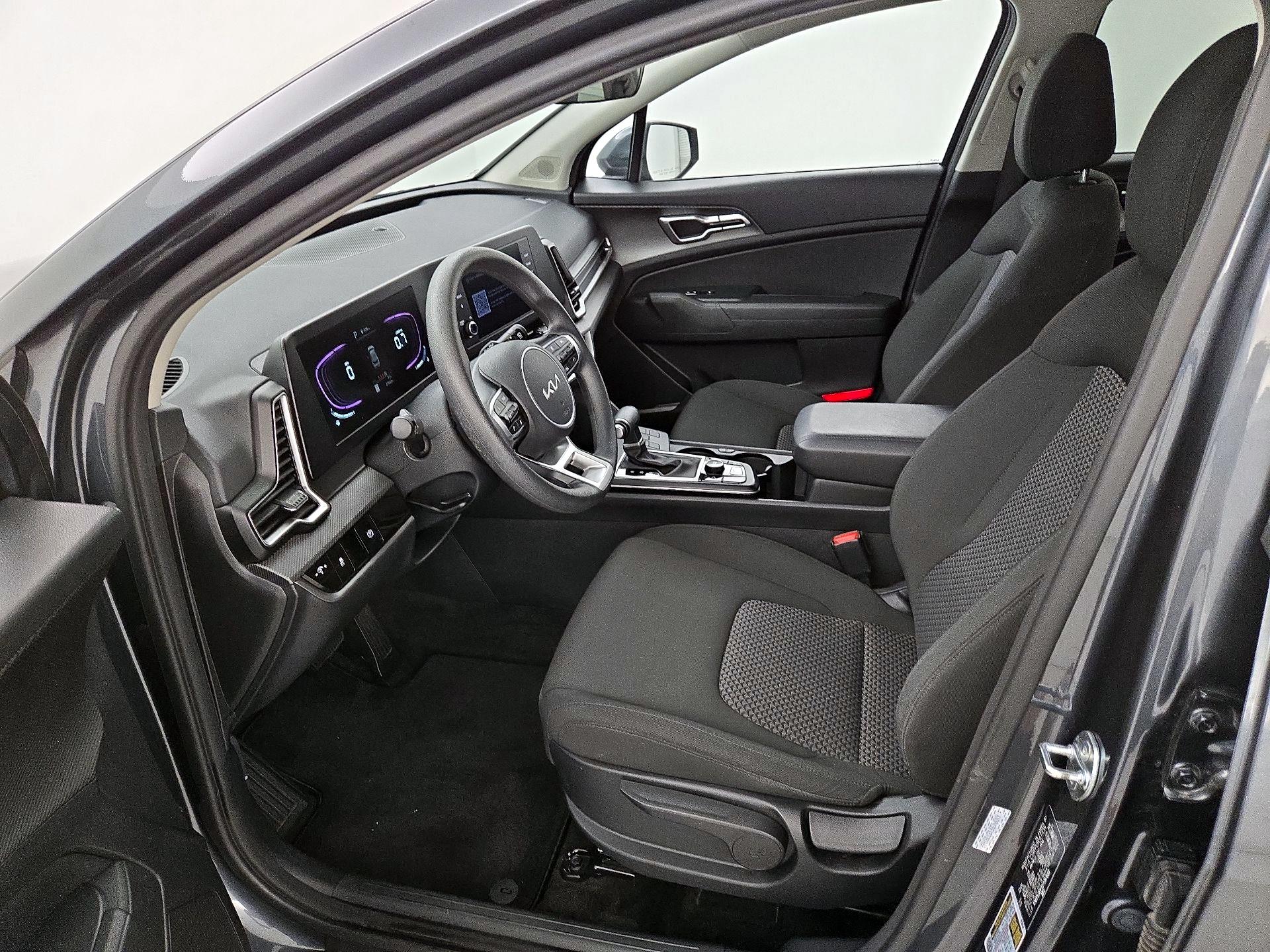 Thumbnail: 2025 Kia Sportage - 11