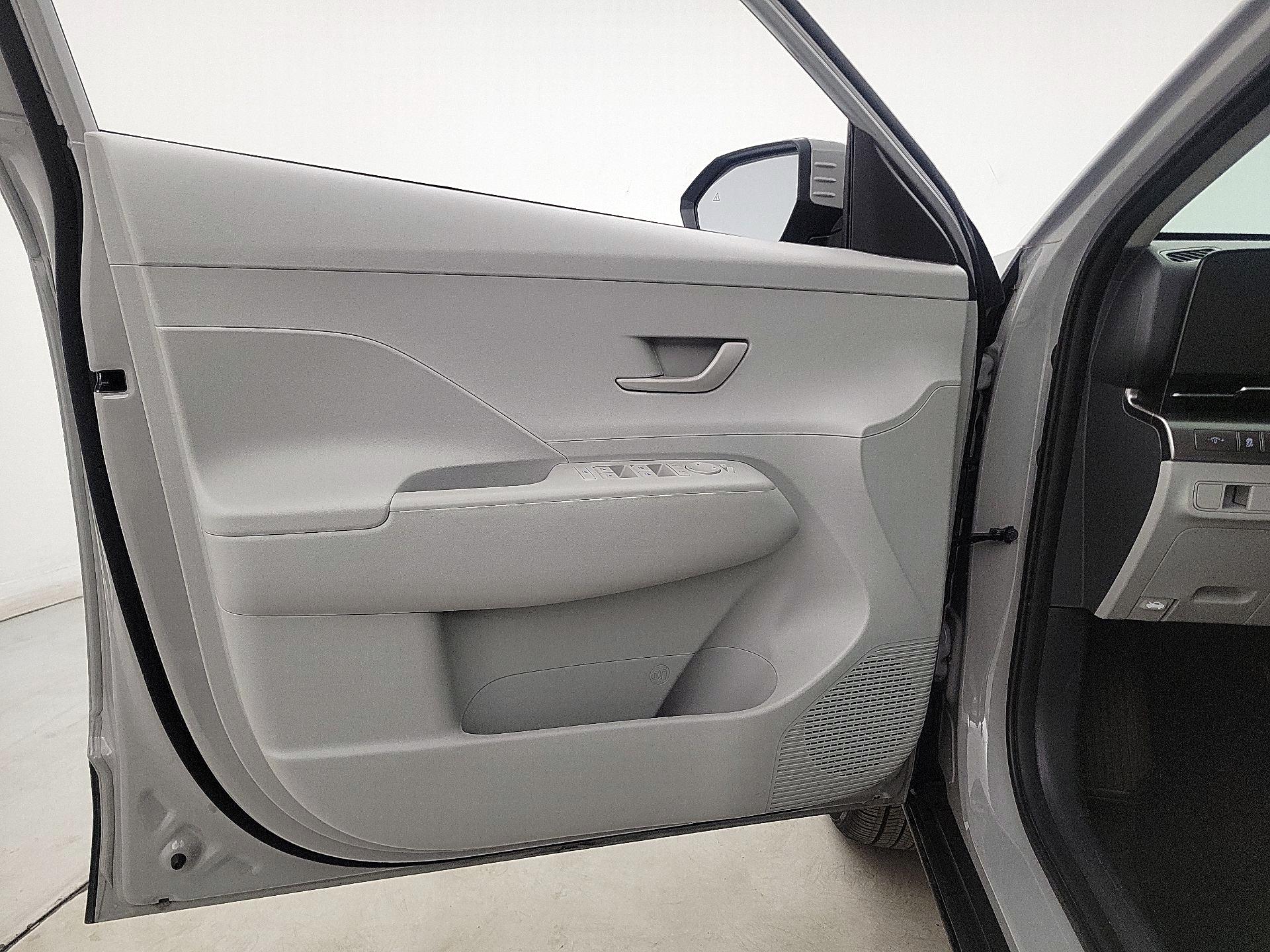 Thumbnail: 2025 Hyundai Kona - 12