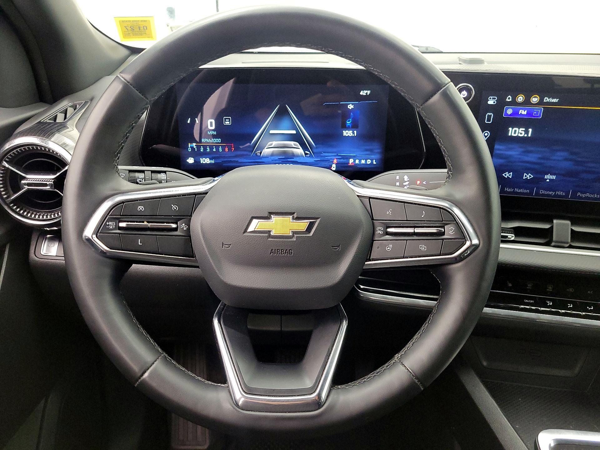 Thumbnail: 2025 Chevrolet Equinox - 10