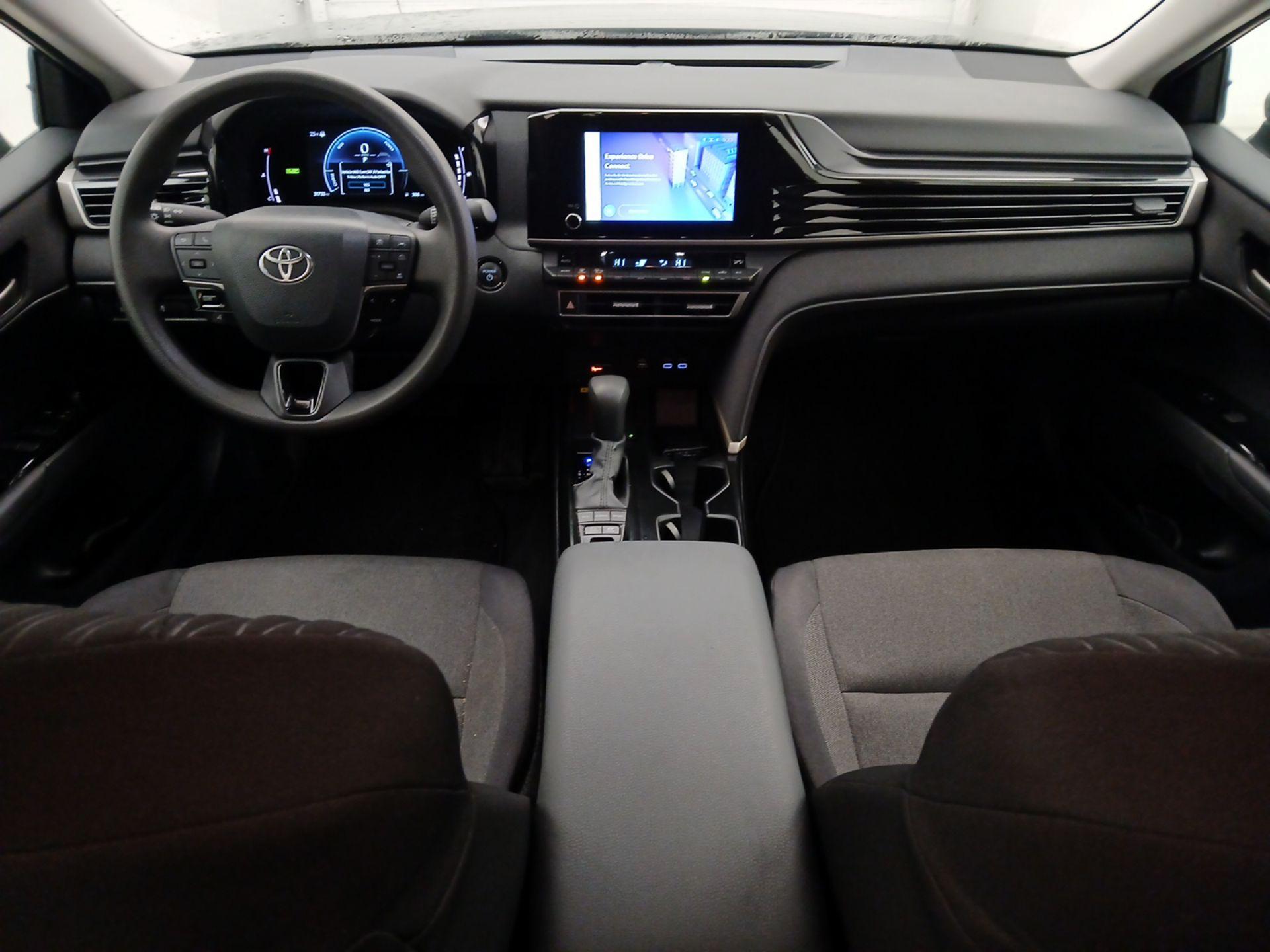 Thumbnail: 2025 Toyota Camry - 9