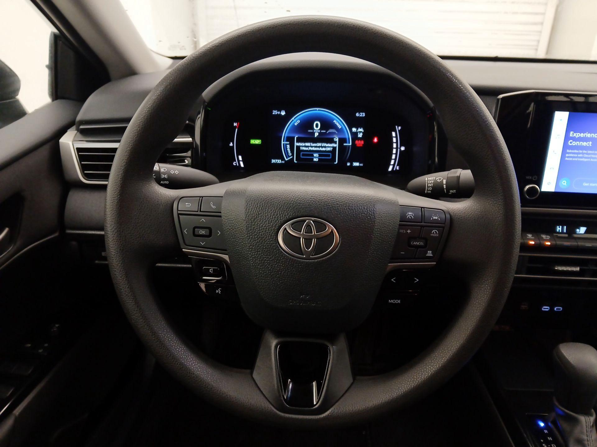 Thumbnail: 2025 Toyota Camry - 10