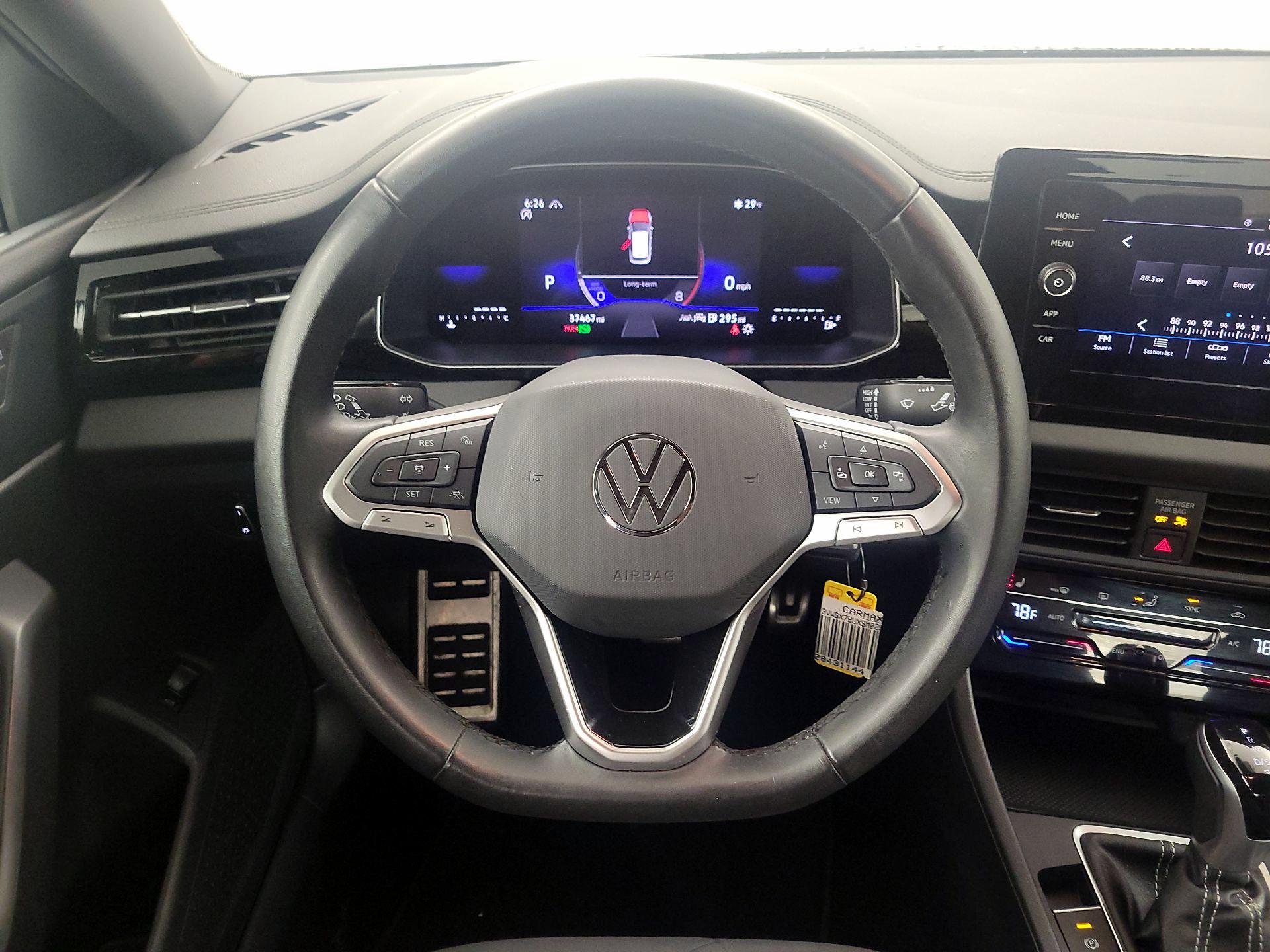 Thumbnail: 2025 Volkswagen Jetta - 10