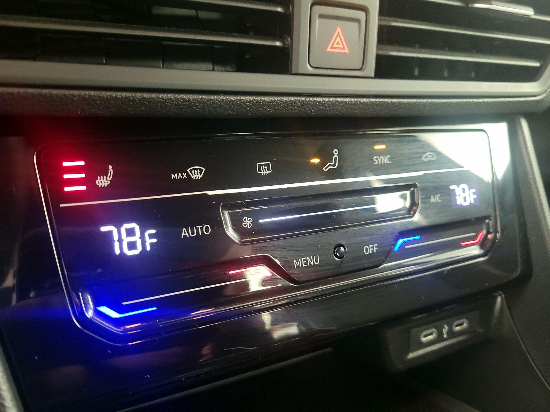 Thumbnail: 2025 Volkswagen Jetta - 16