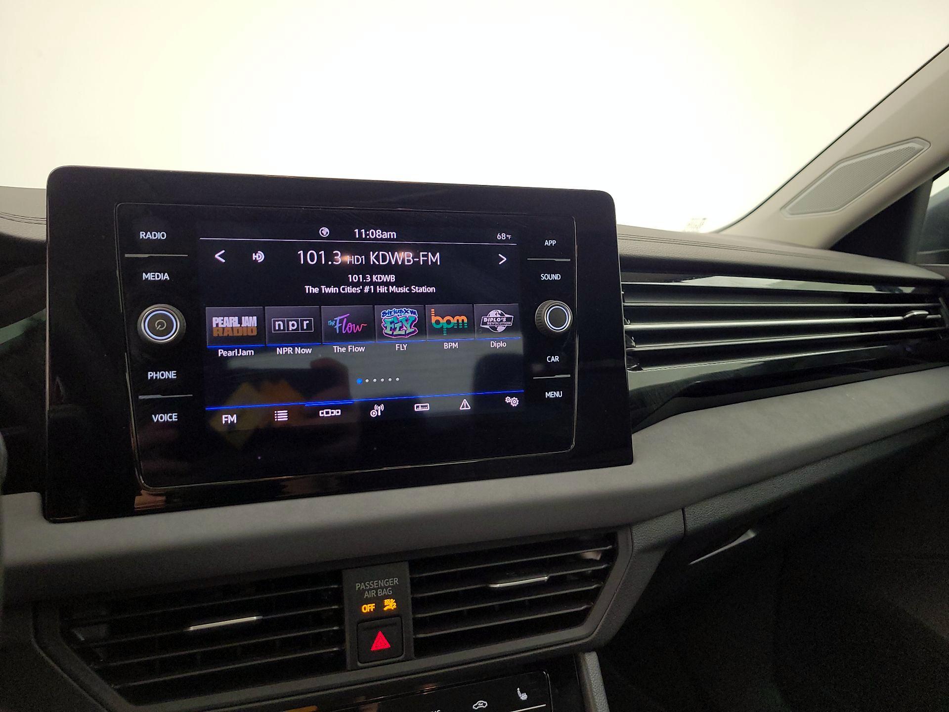 Thumbnail: 2025 Volkswagen Jetta - 15