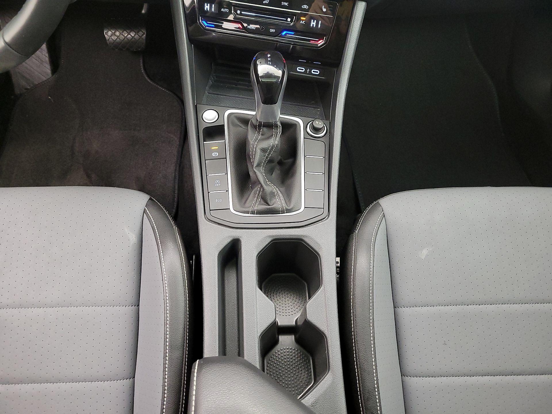 Thumbnail: 2025 Volkswagen Jetta - 17