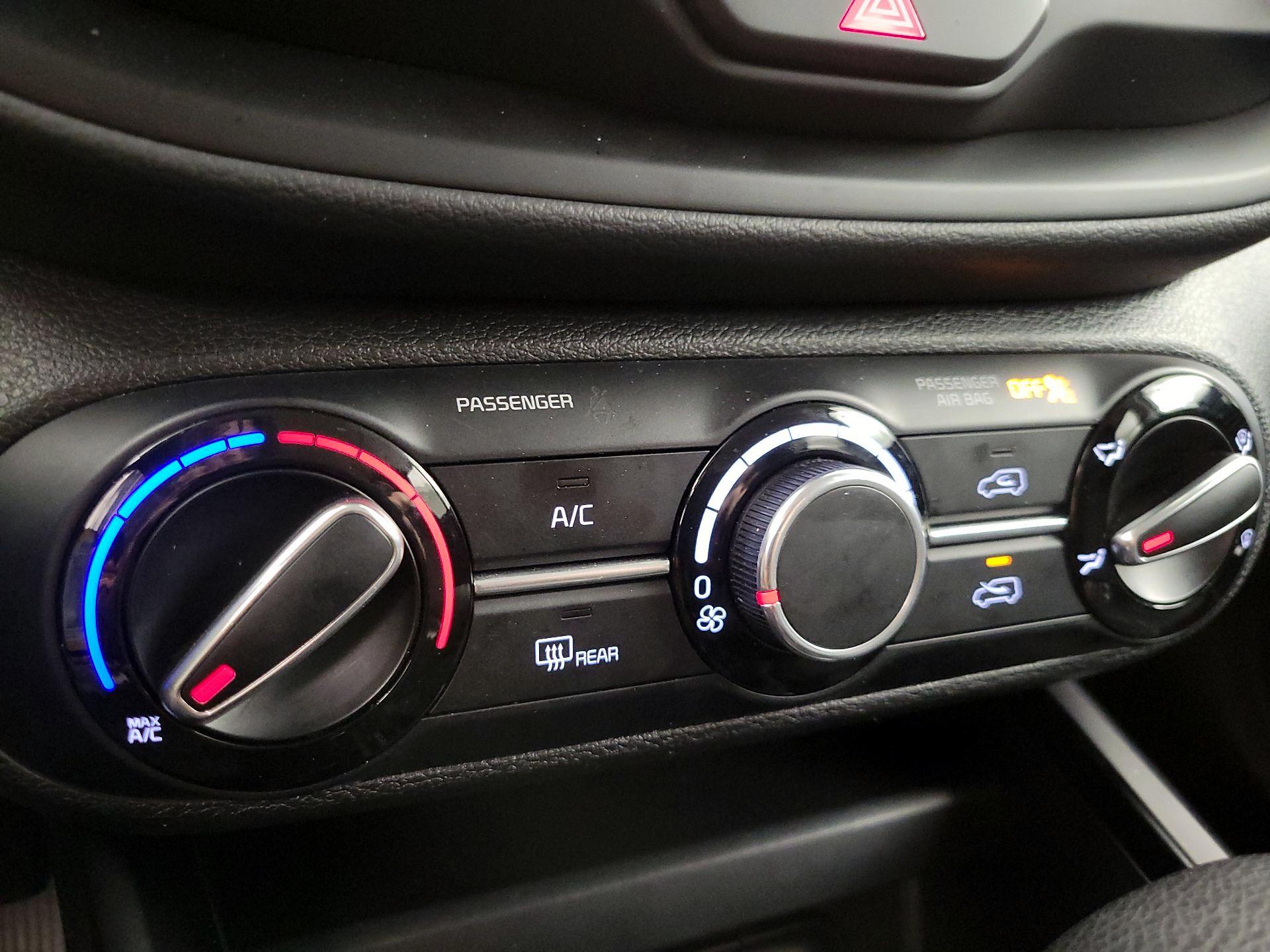 Thumbnail: 2025 Kia Soul - 16