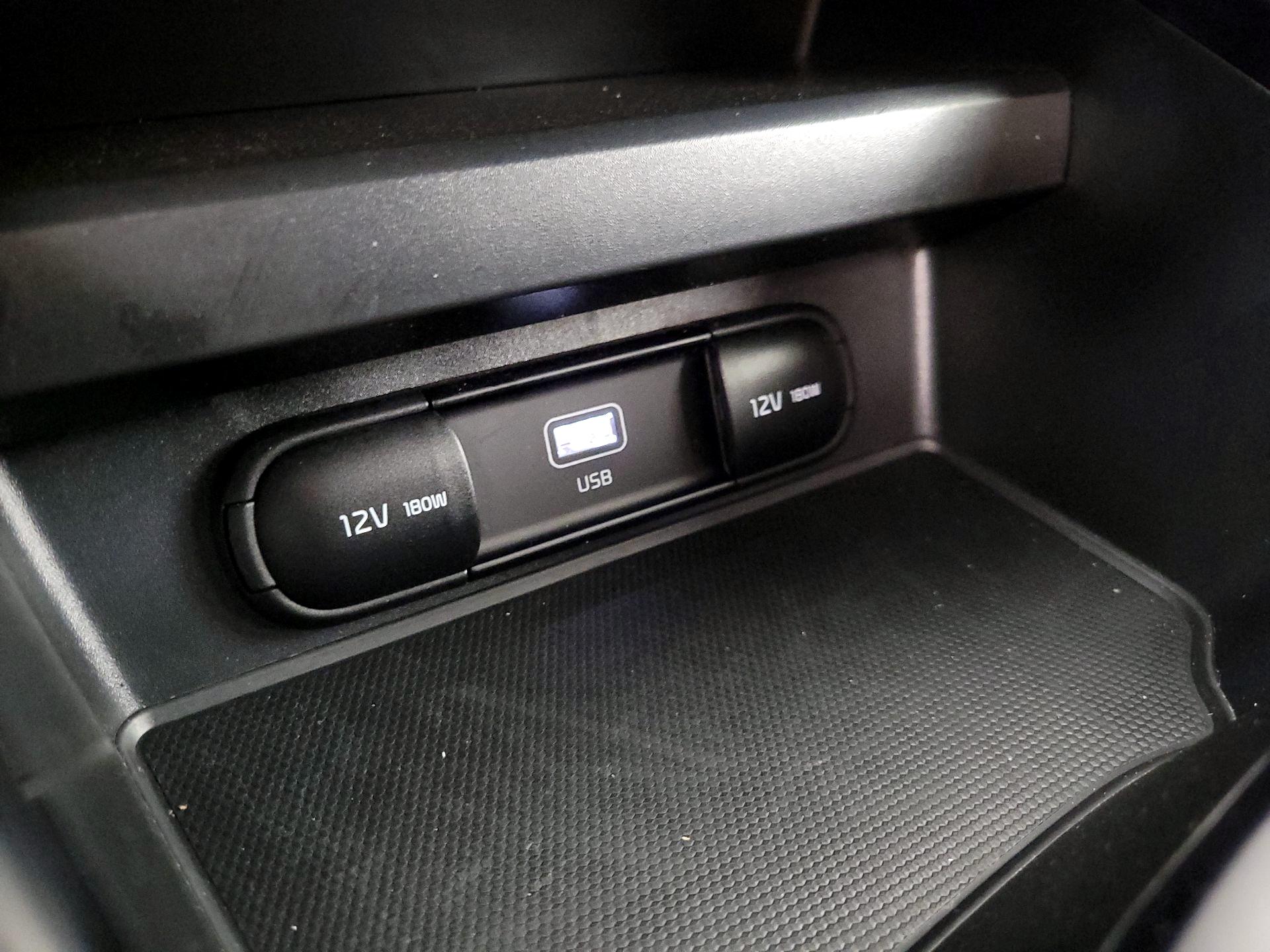 Thumbnail: 2025 Kia Soul - 18