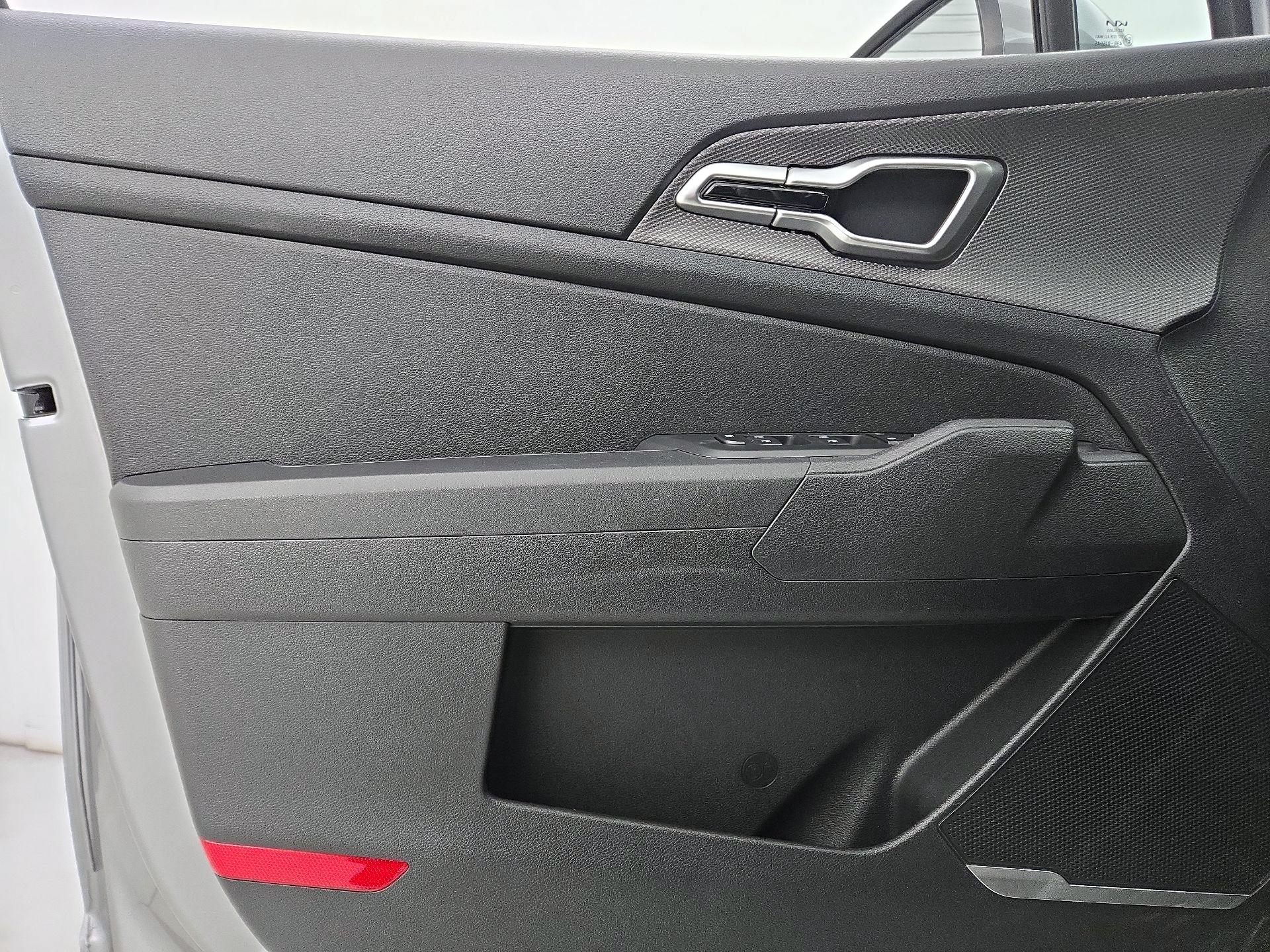 Thumbnail: 2025 Kia Sportage - 12