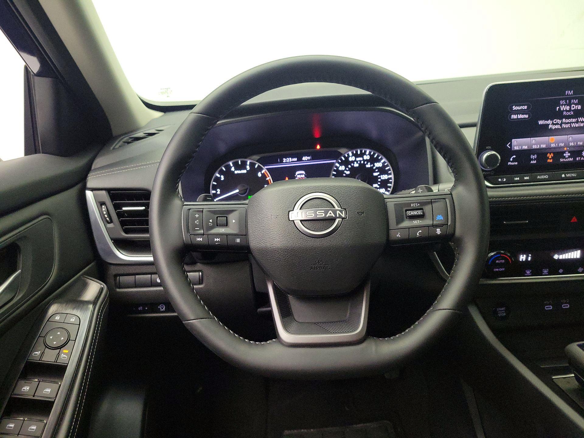 Thumbnail: 2025 Nissan Rogue - 10