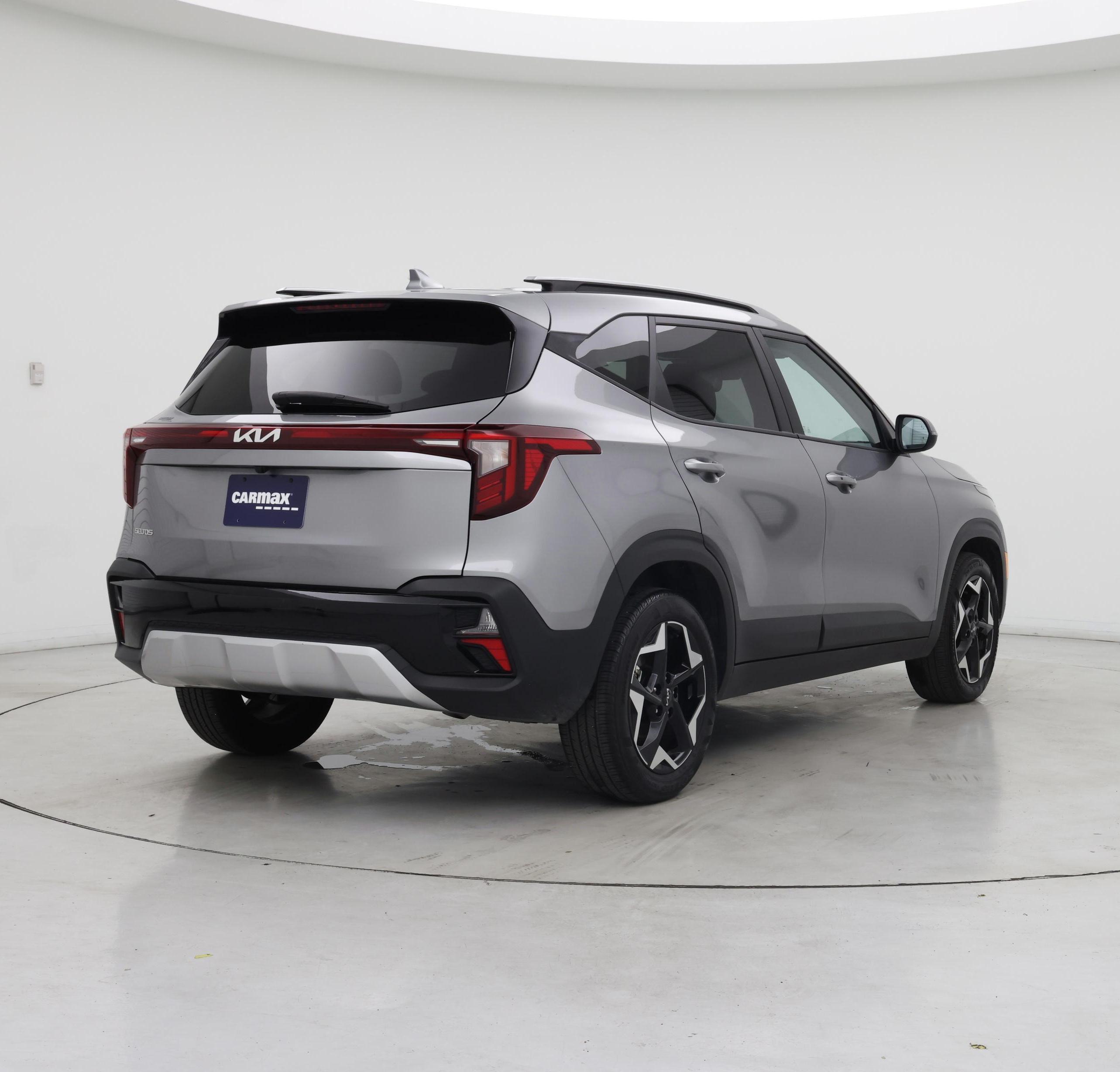 Thumbnail: 2025 Kia Seltos - 8