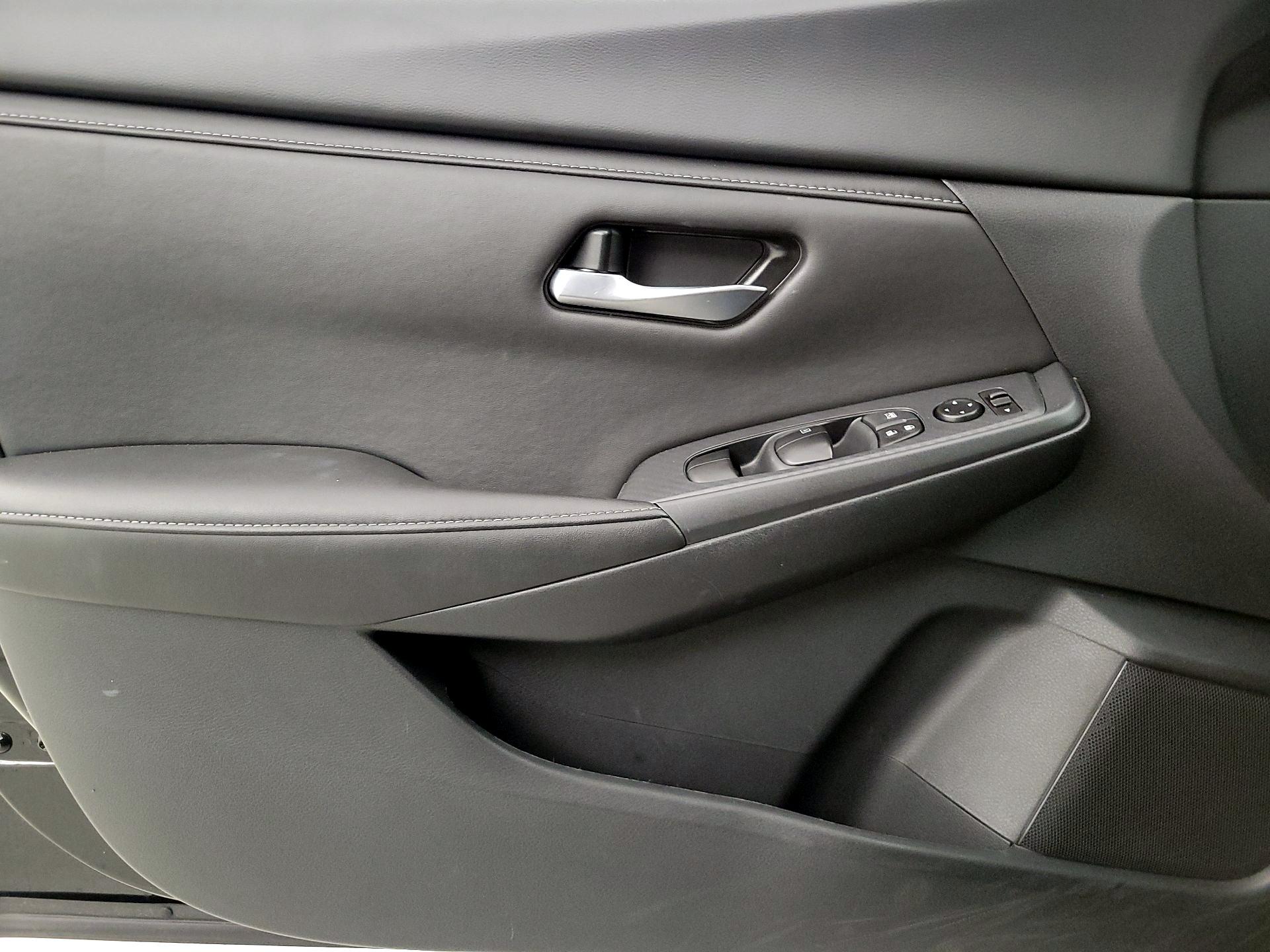 Thumbnail: 2025 Nissan Sentra - 12