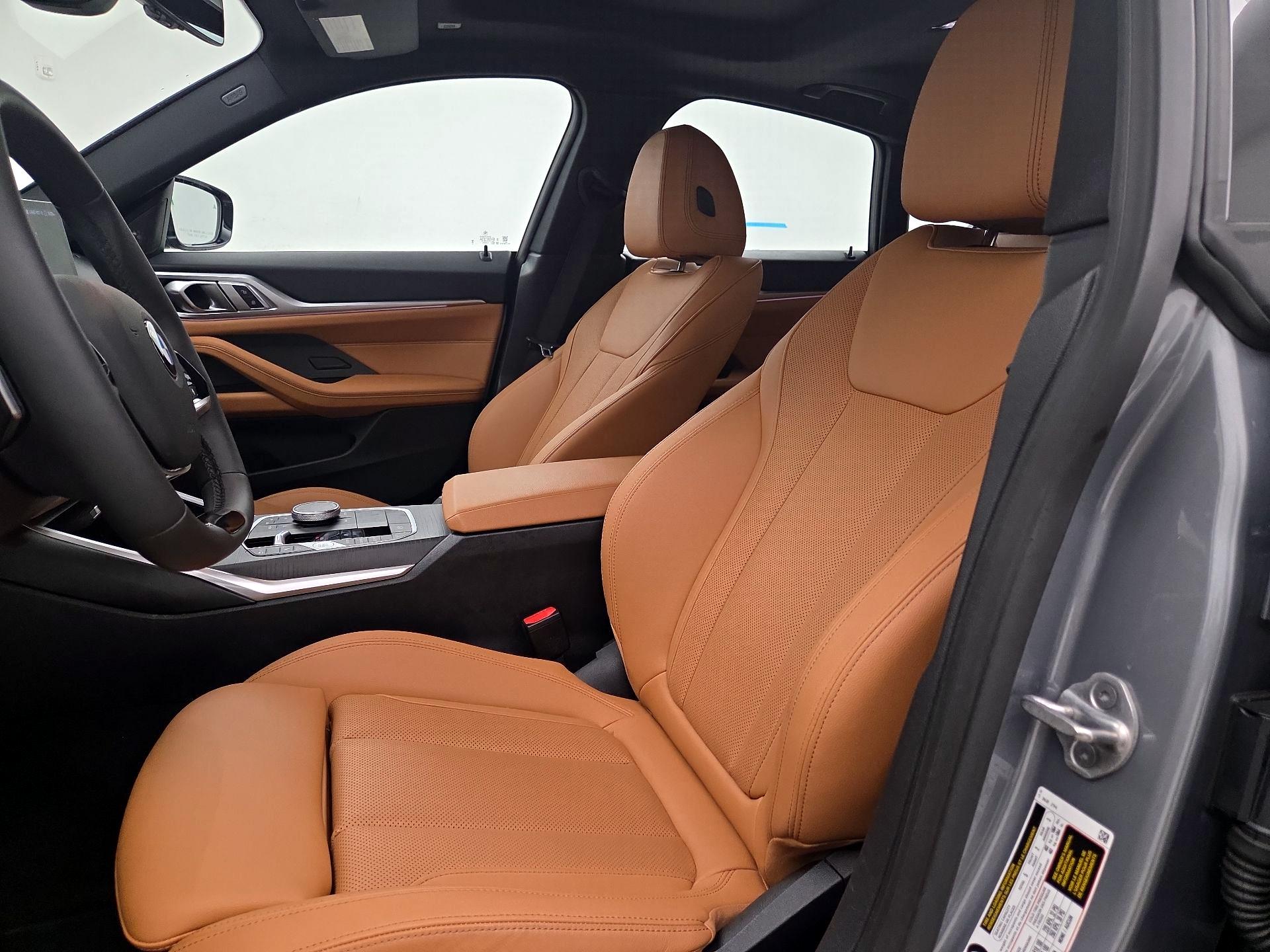 Thumbnail: 2025 BMW 4 Series - 11