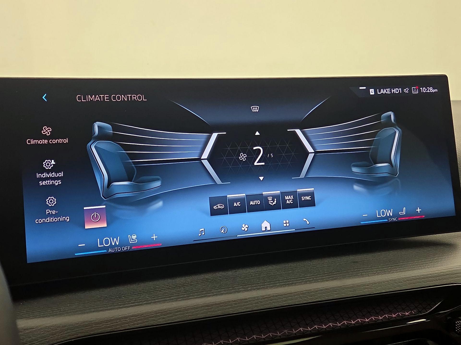 Thumbnail: 2025 BMW 4 Series - 17