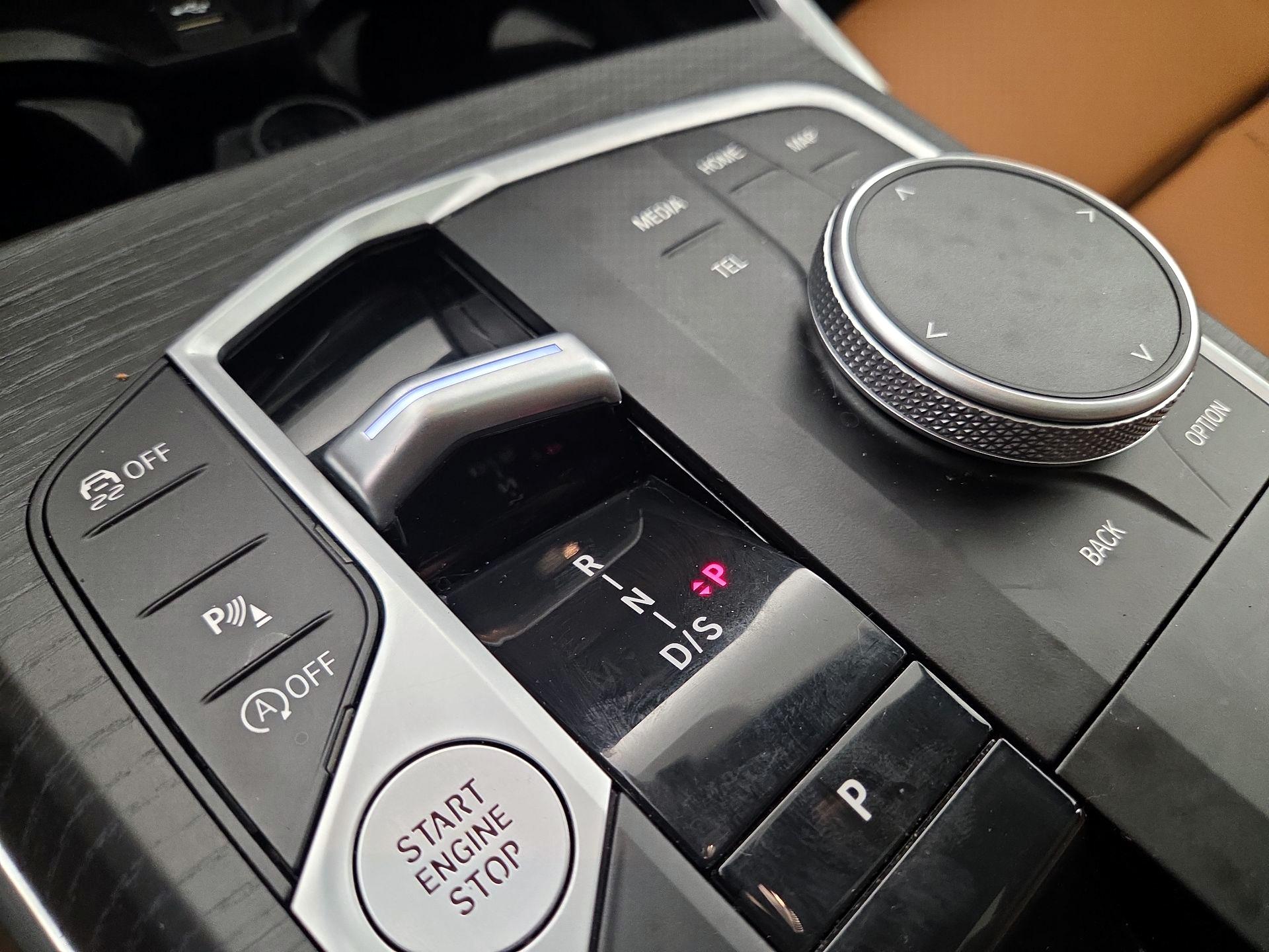 Thumbnail: 2025 BMW 4 Series - 18