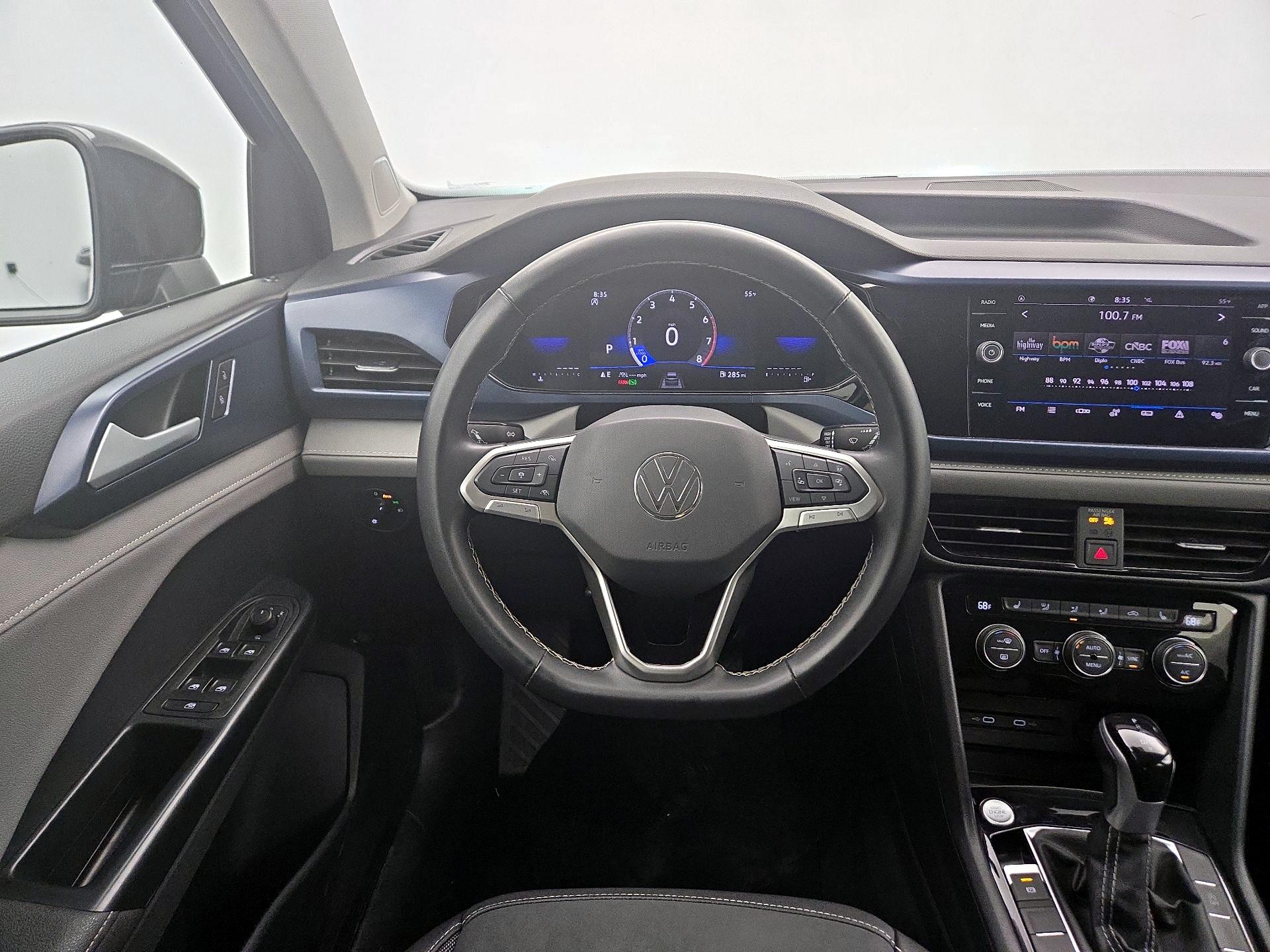 Thumbnail: 2024 Volkswagen Taos - 10