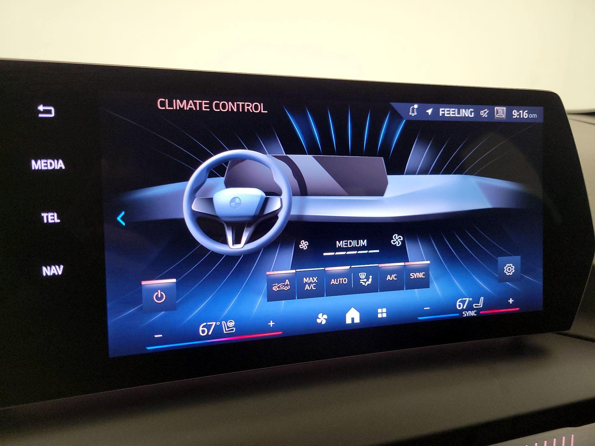 Thumbnail: 2025 BMW 2 Series - 14