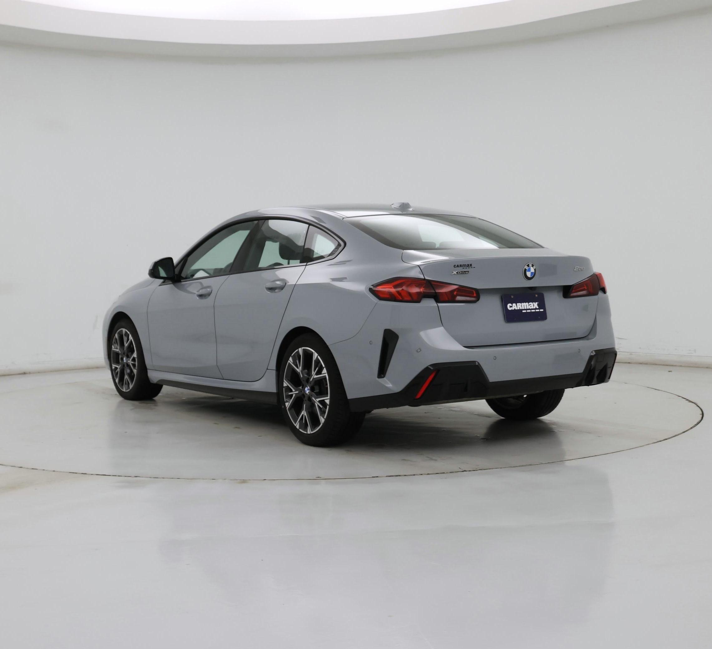 Thumbnail: 2025 BMW 2 Series - 2