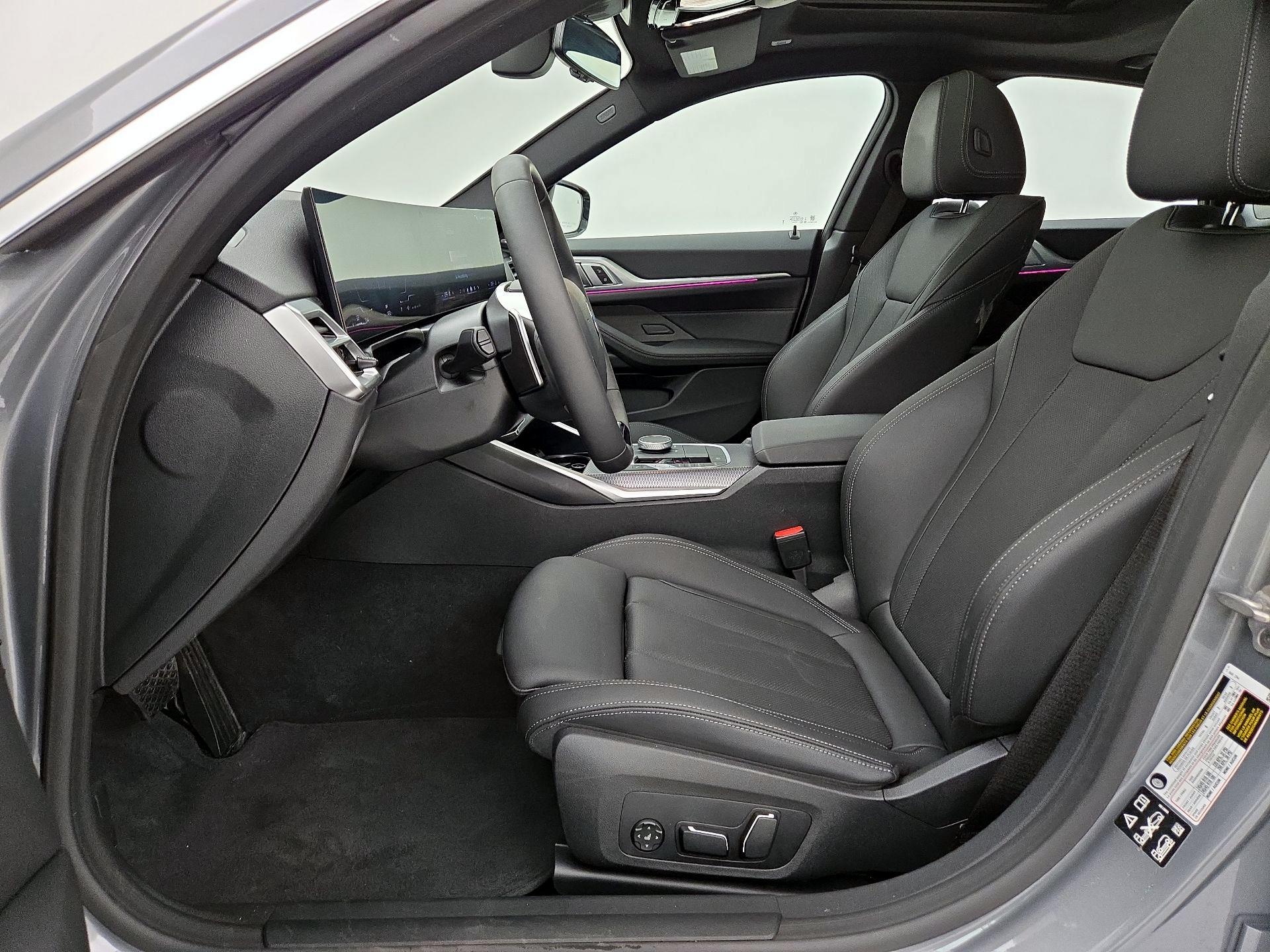 Thumbnail: 2025 BMW 4 Series - 11