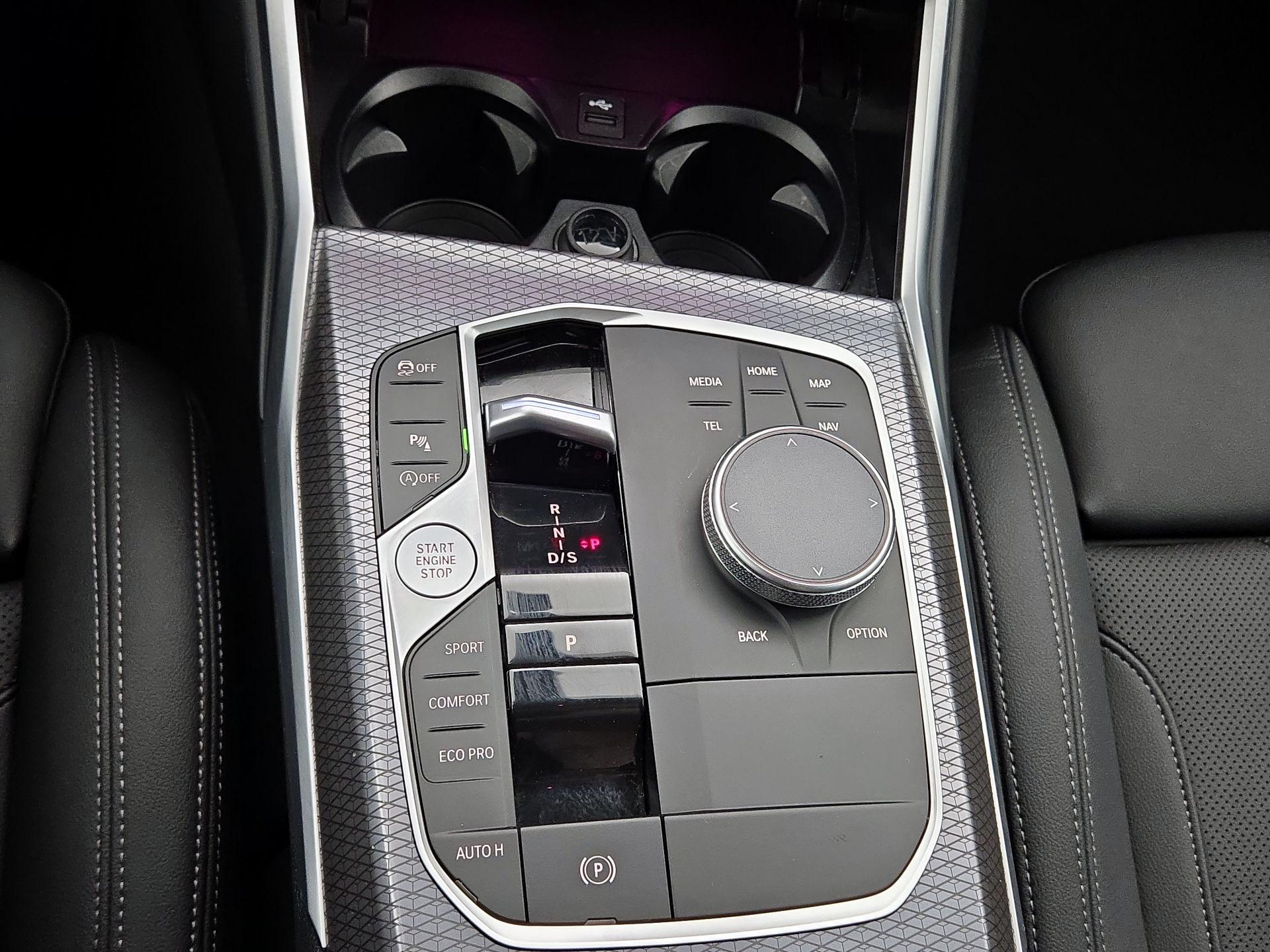 Thumbnail: 2025 BMW 4 Series - 18