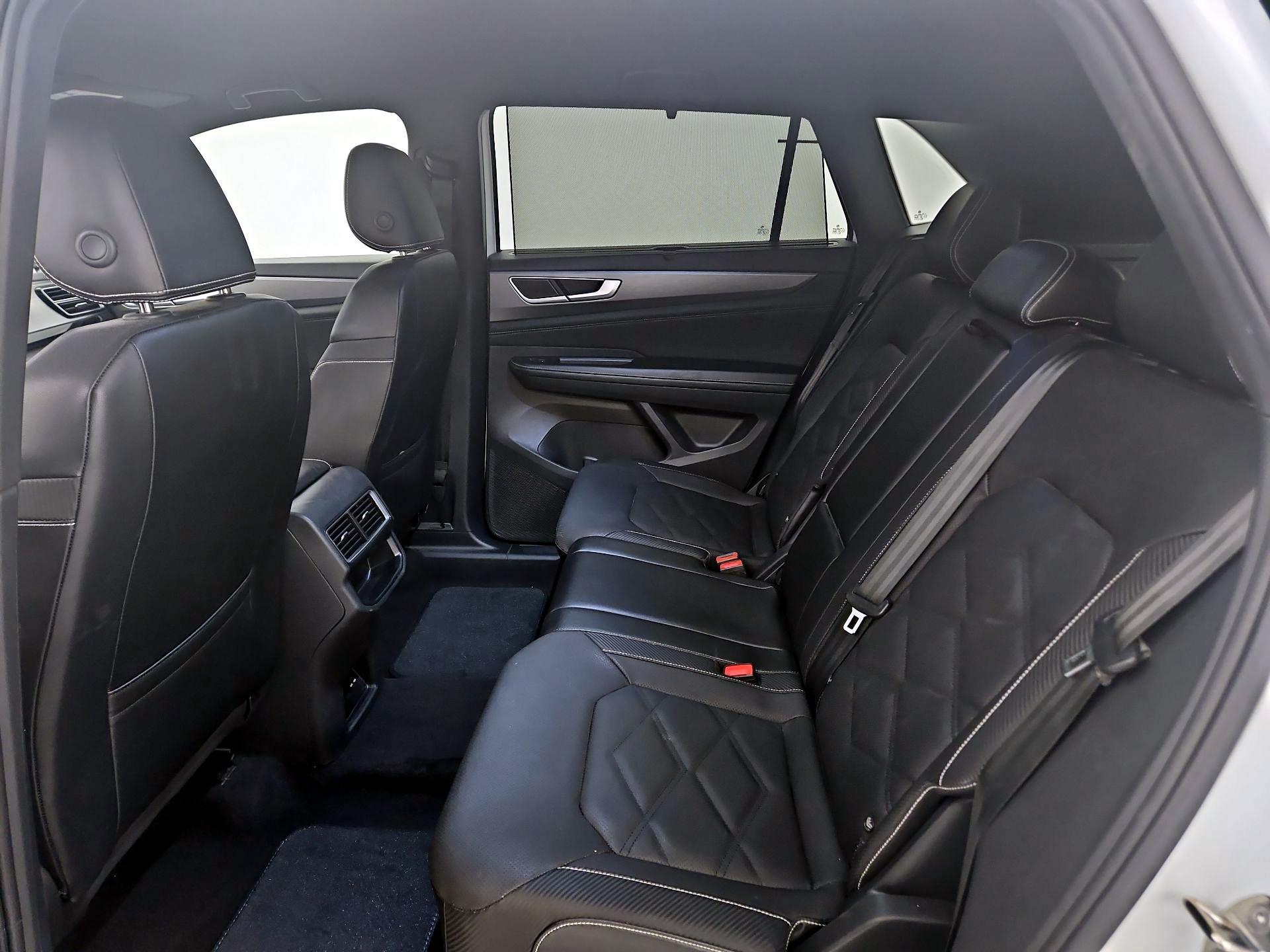 Thumbnail: 2024 Volkswagen Atlas - 19